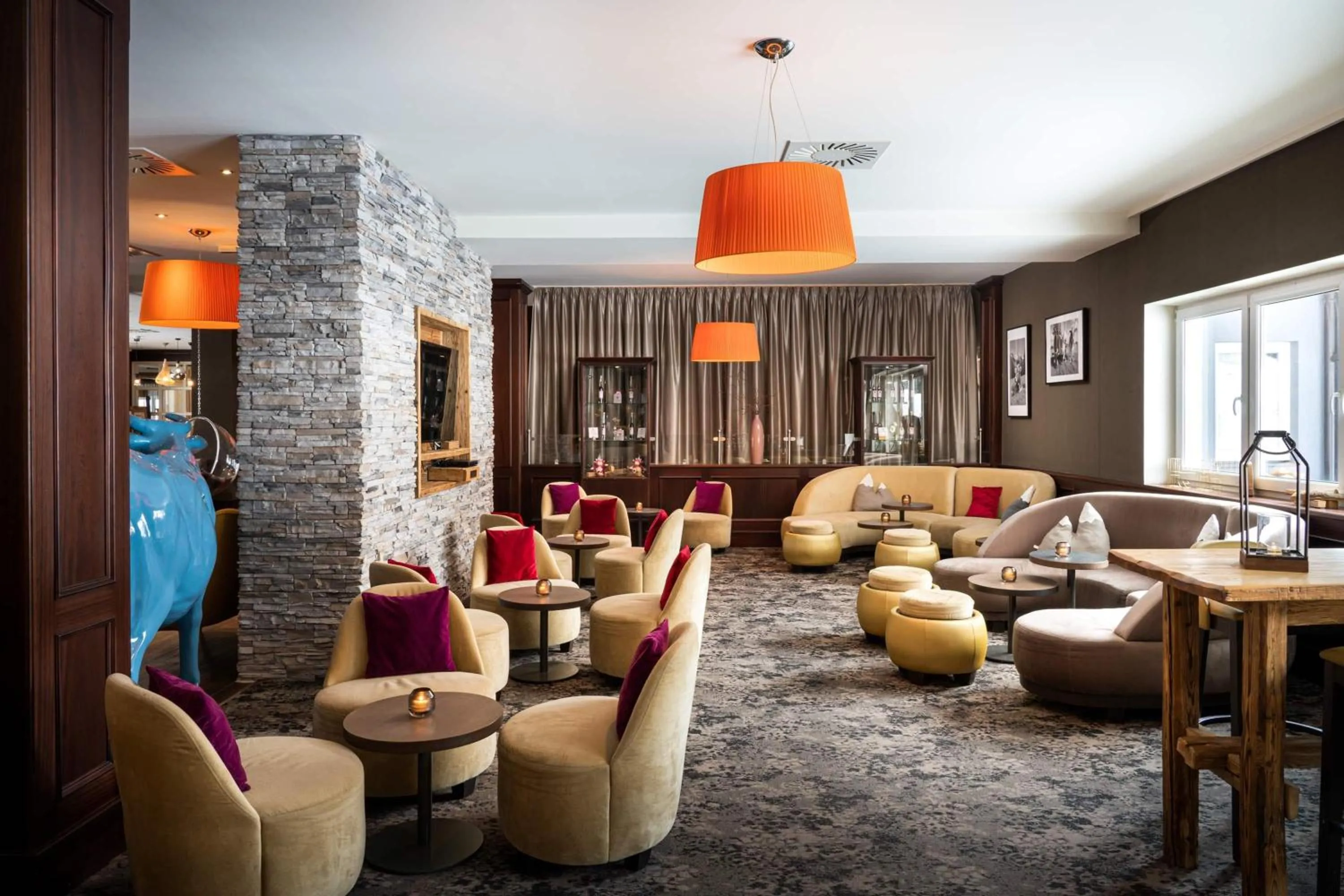 Lounge or bar in elaya hotel steinplatte, Trademark by Wyndham