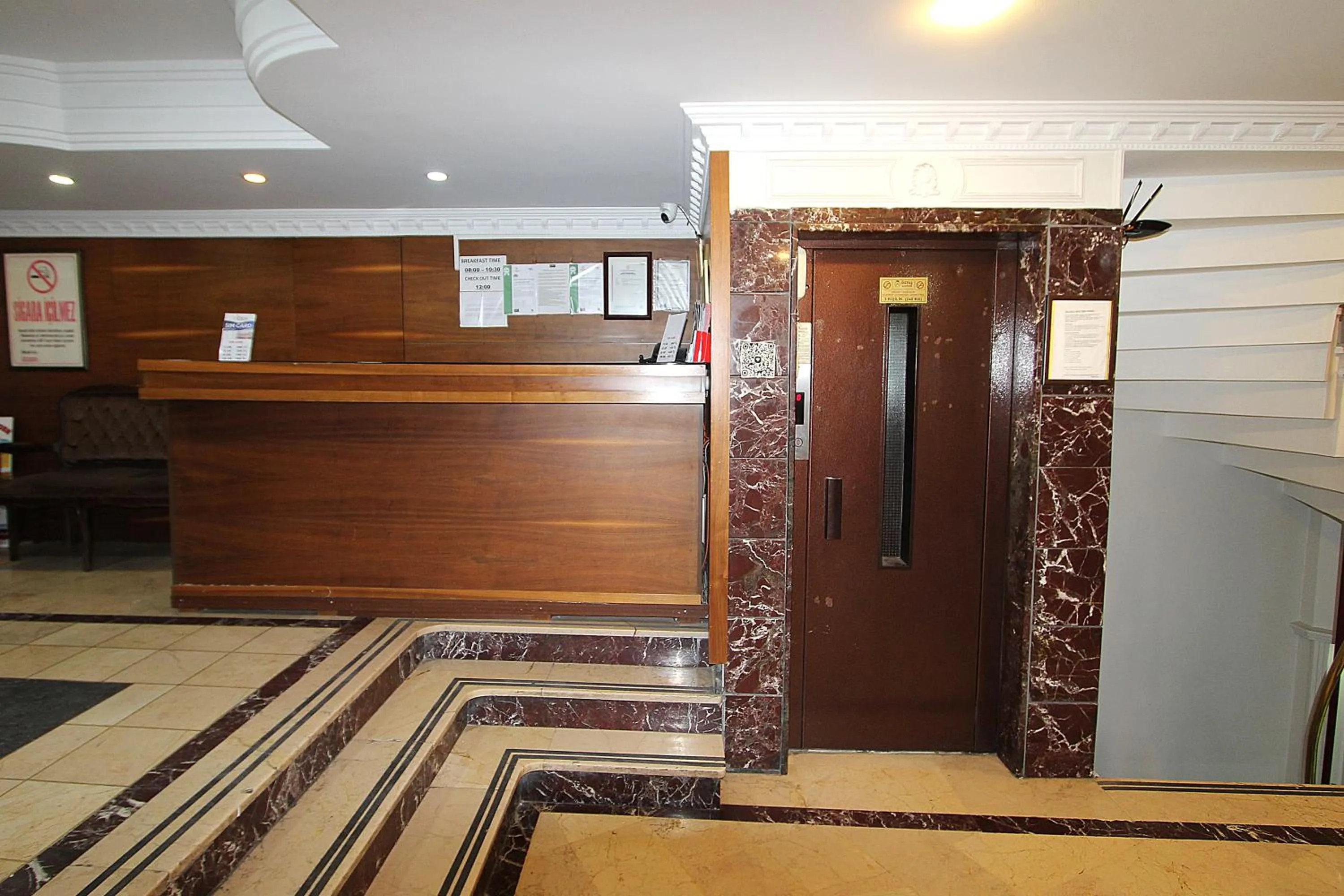 Lobby or reception in Lyon Hotel İstanbul