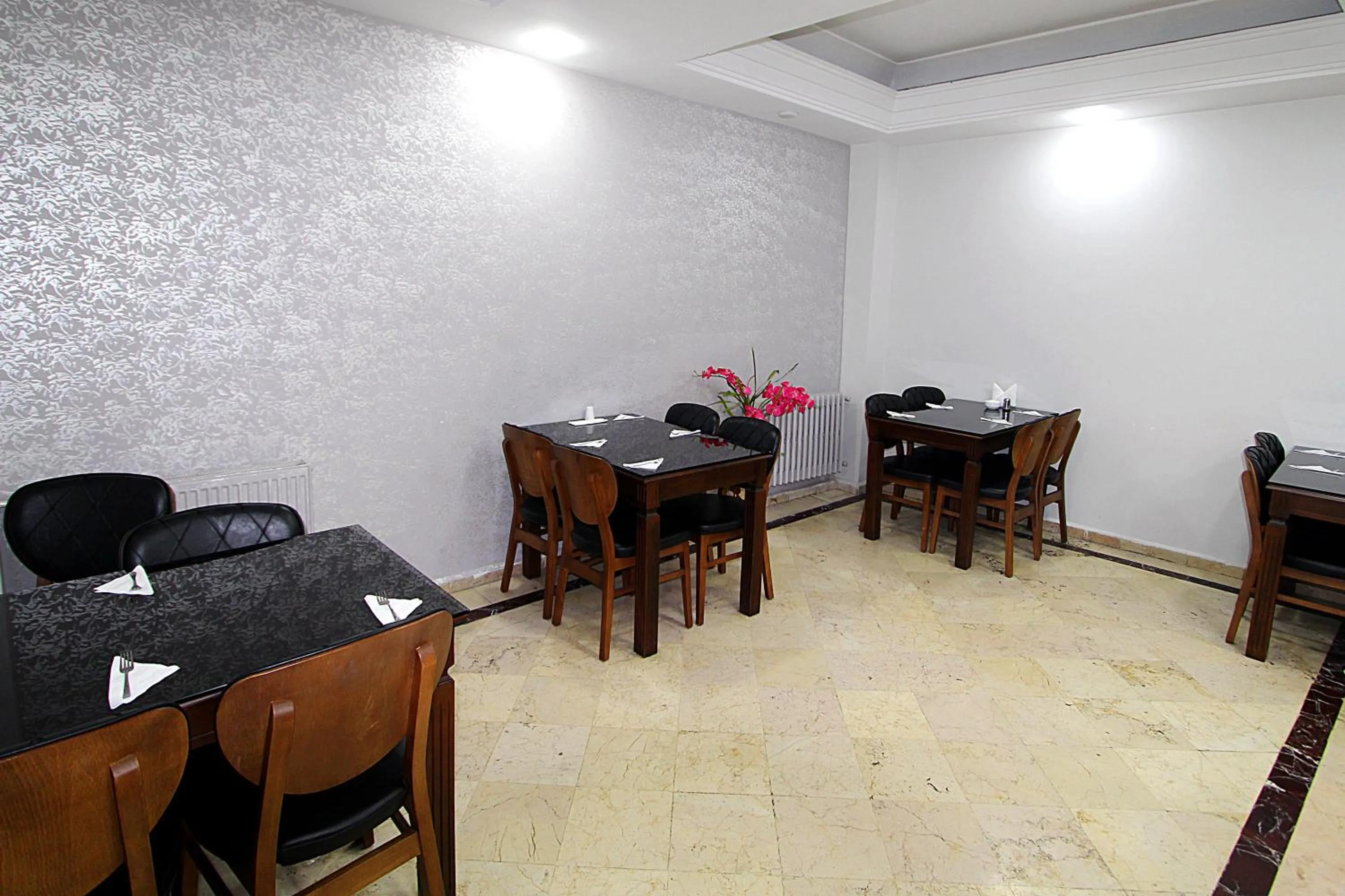 Lyon Hotel İstanbul