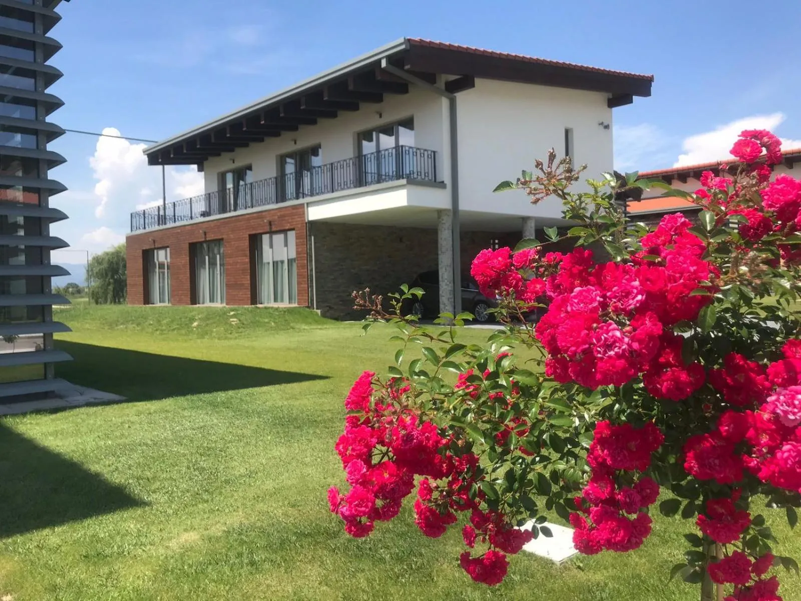 Facade/entrance in Theodora Golf Club