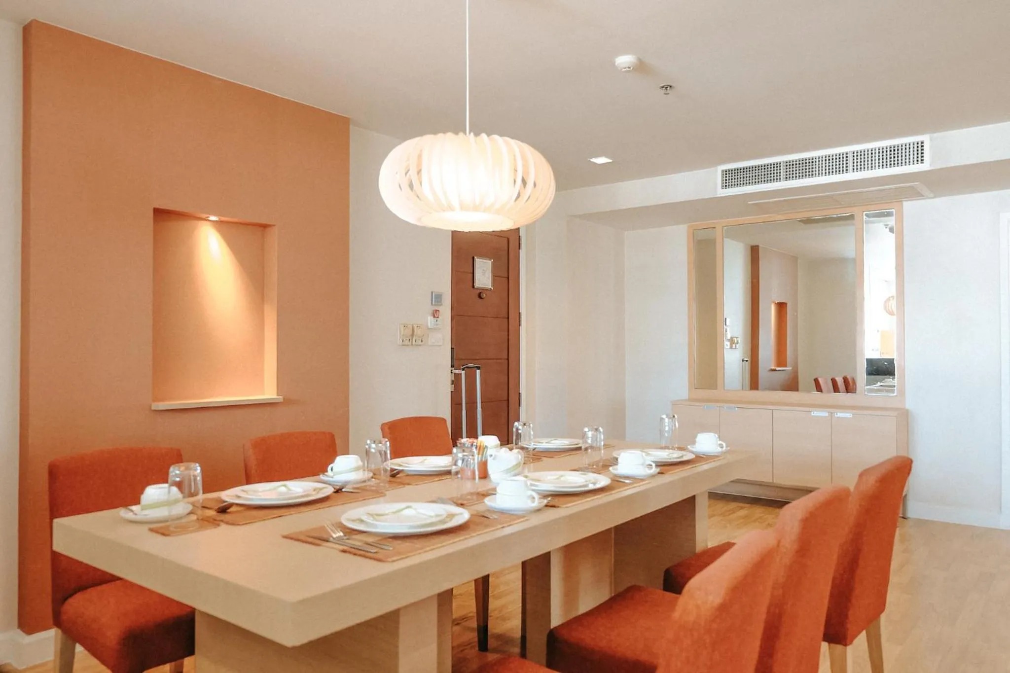 Living room in Urbana Langsuan Hotel