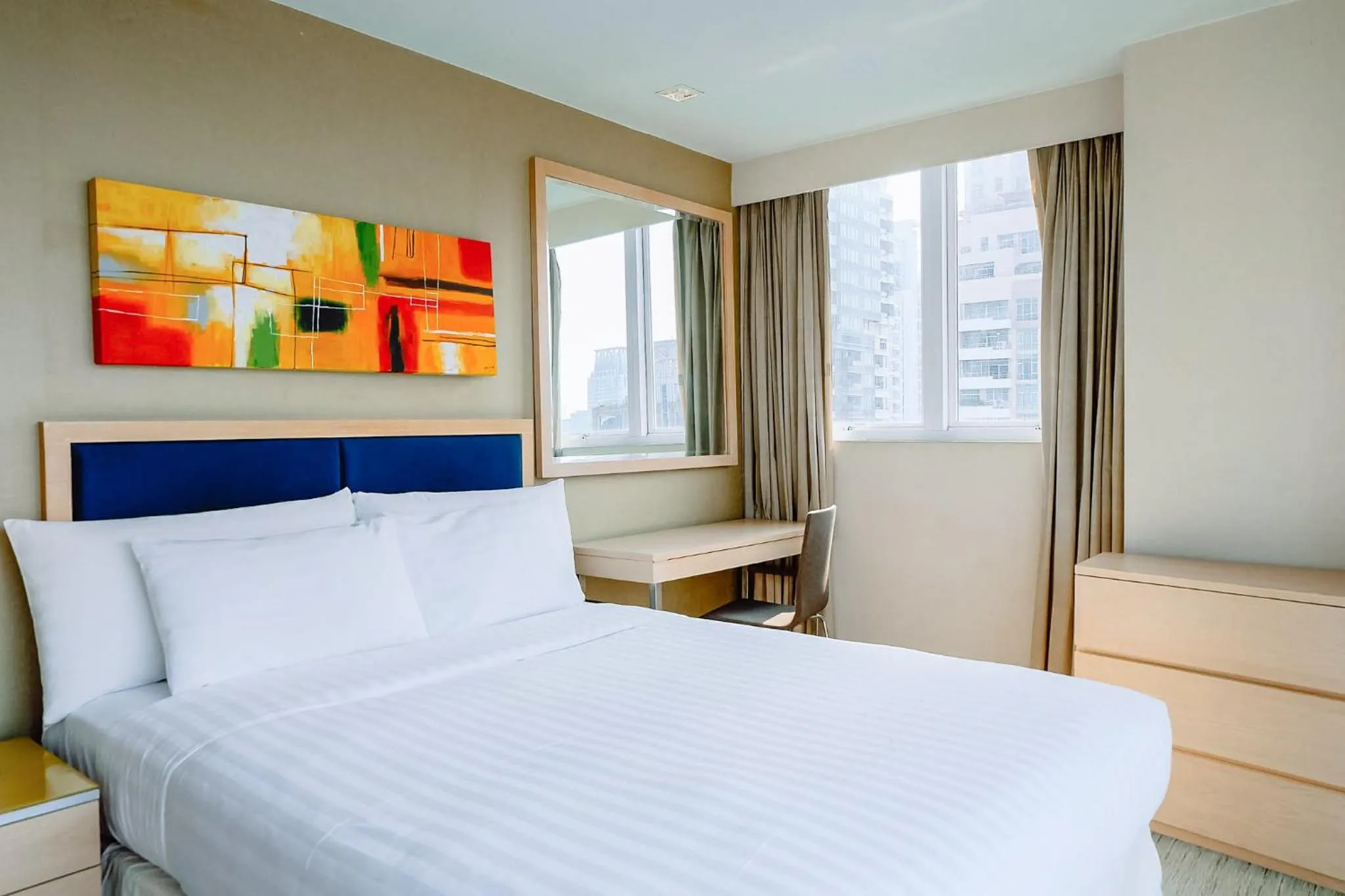 Bedroom, Bed in Urbana Langsuan Hotel