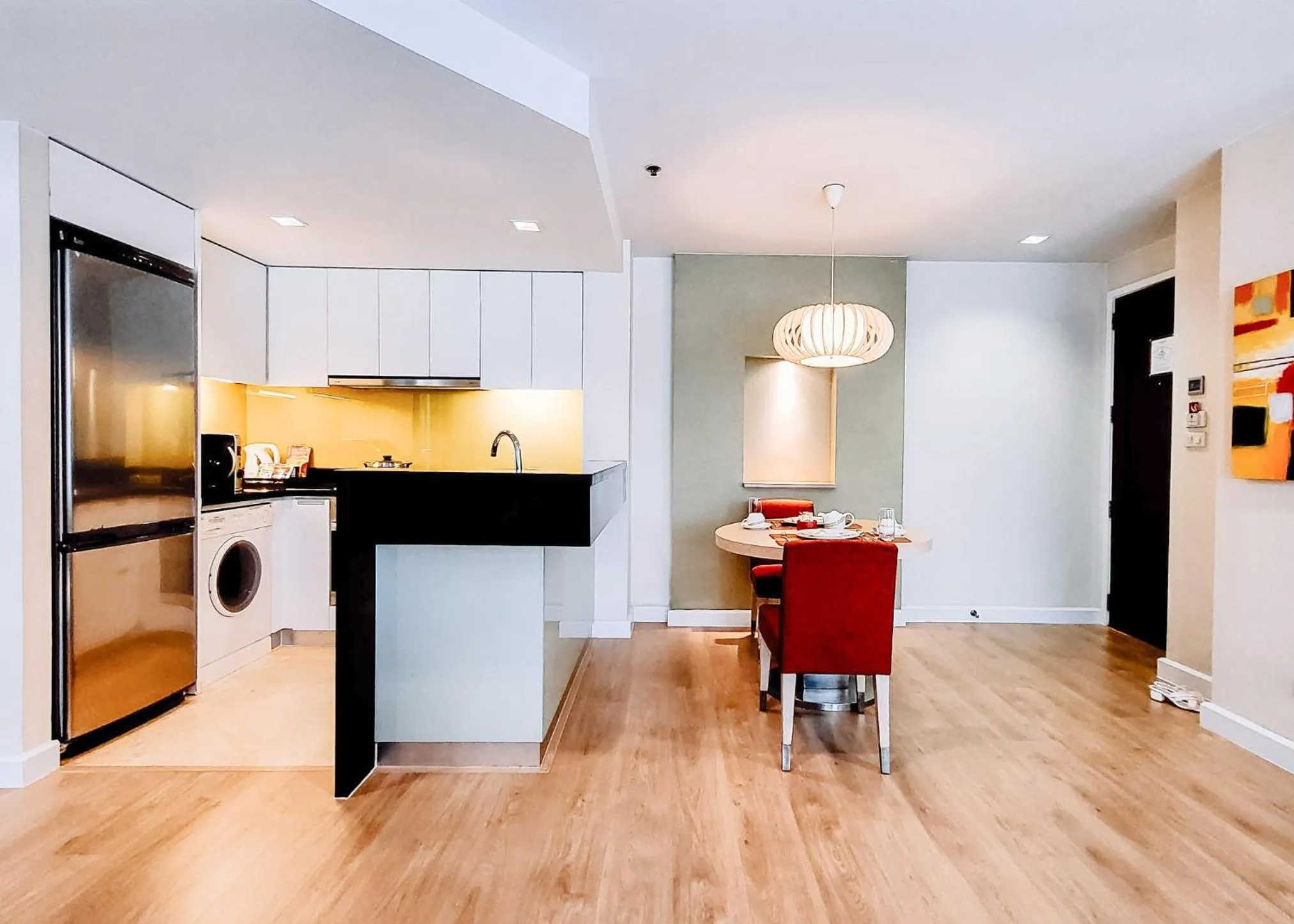 Kitchen or kitchenette in Urbana Langsuan Hotel