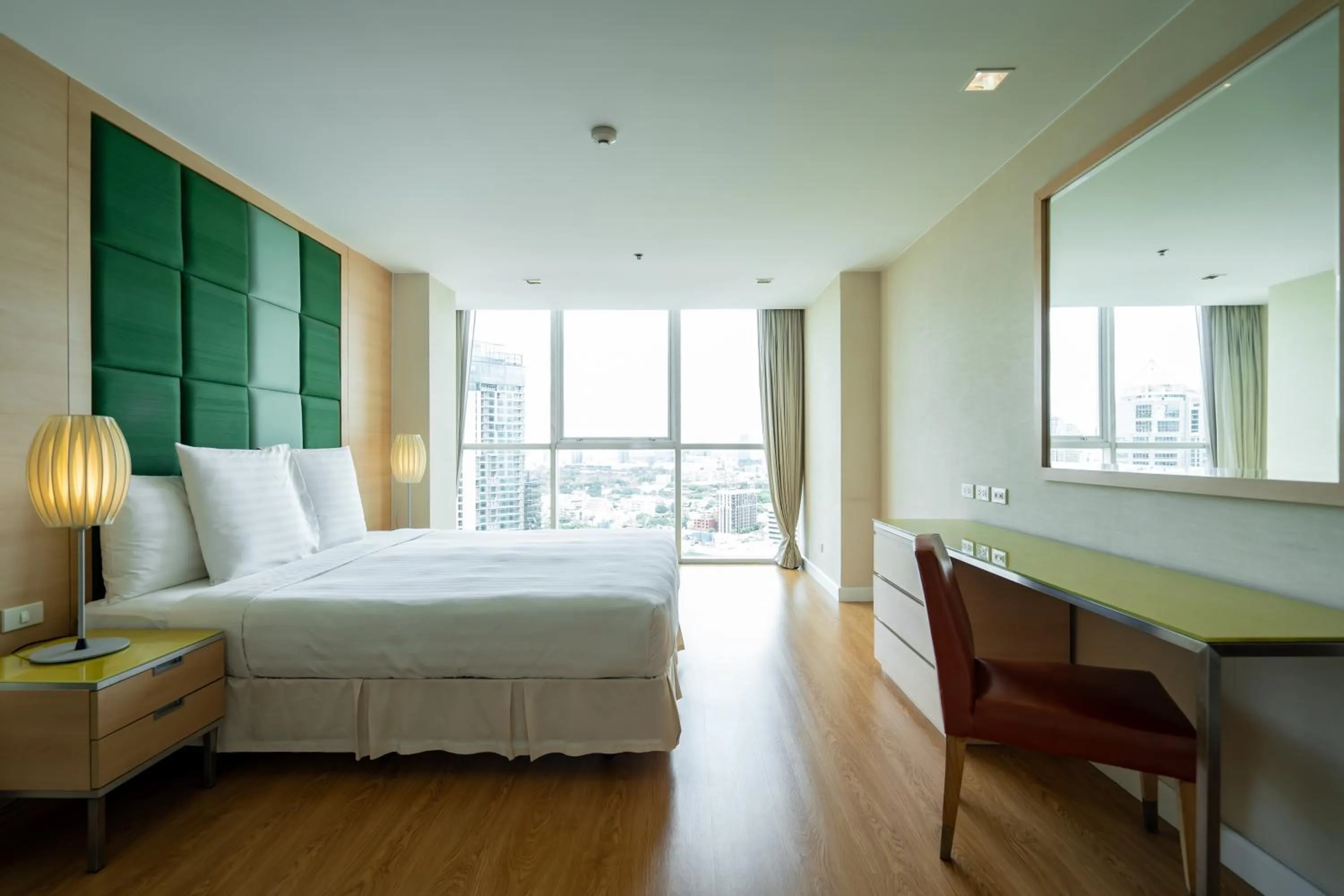 Bed in Urbana Langsuan Hotel