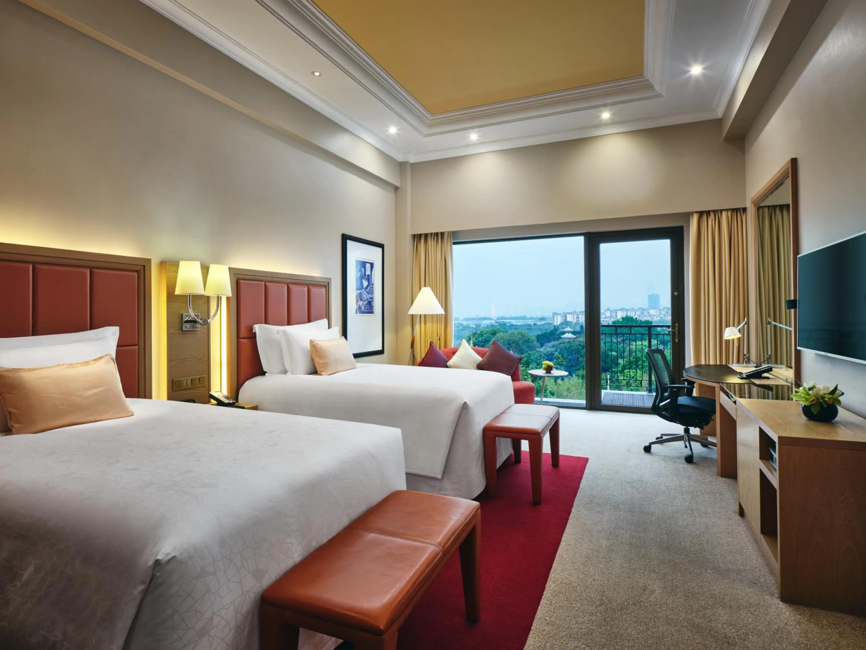 Photo of the whole room, Bed in InterContinental Shenzhen by IHG