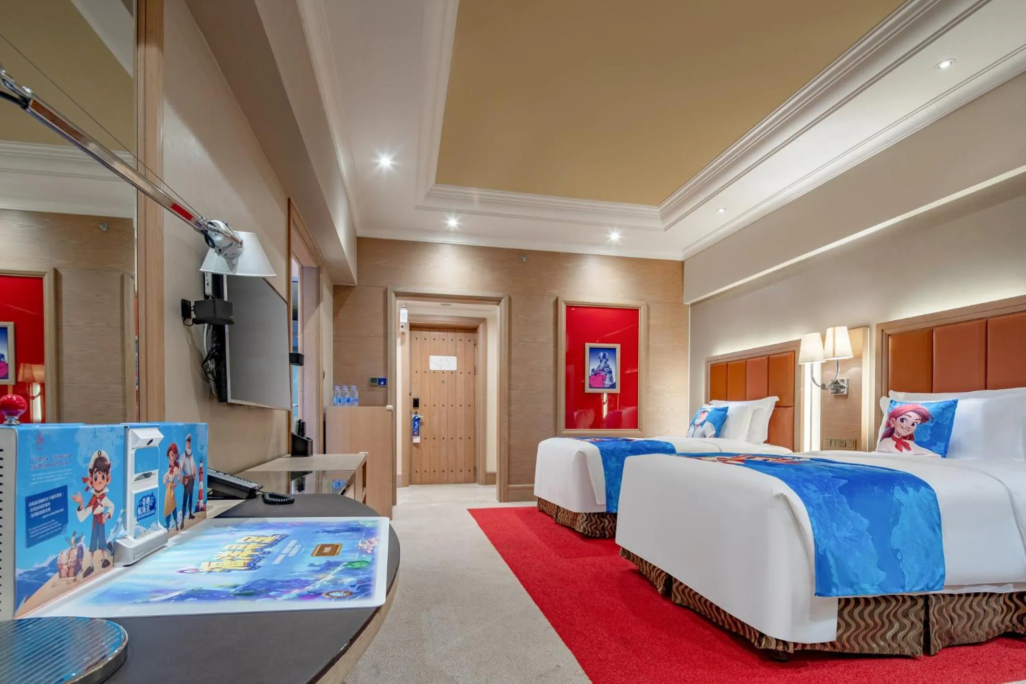 Photo of the whole room, Bed in InterContinental Shenzhen by IHG