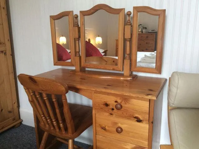 Cavell House Bed and Breakfast