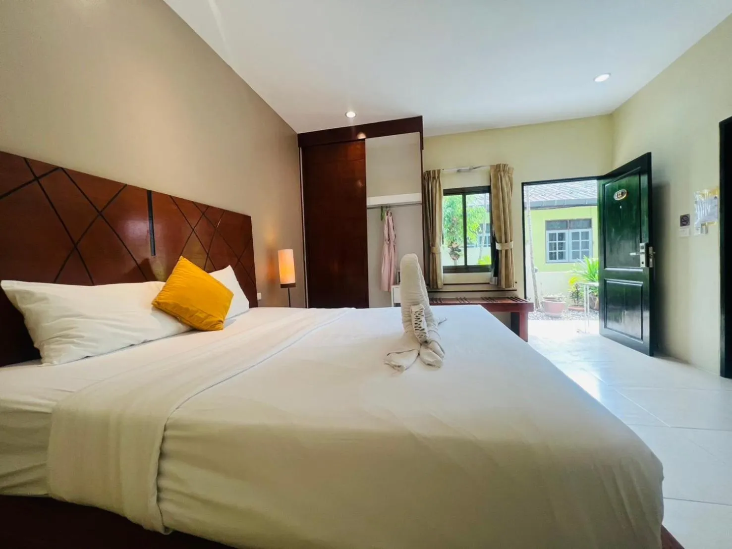 Bedroom, Bed in Baramee Resortel