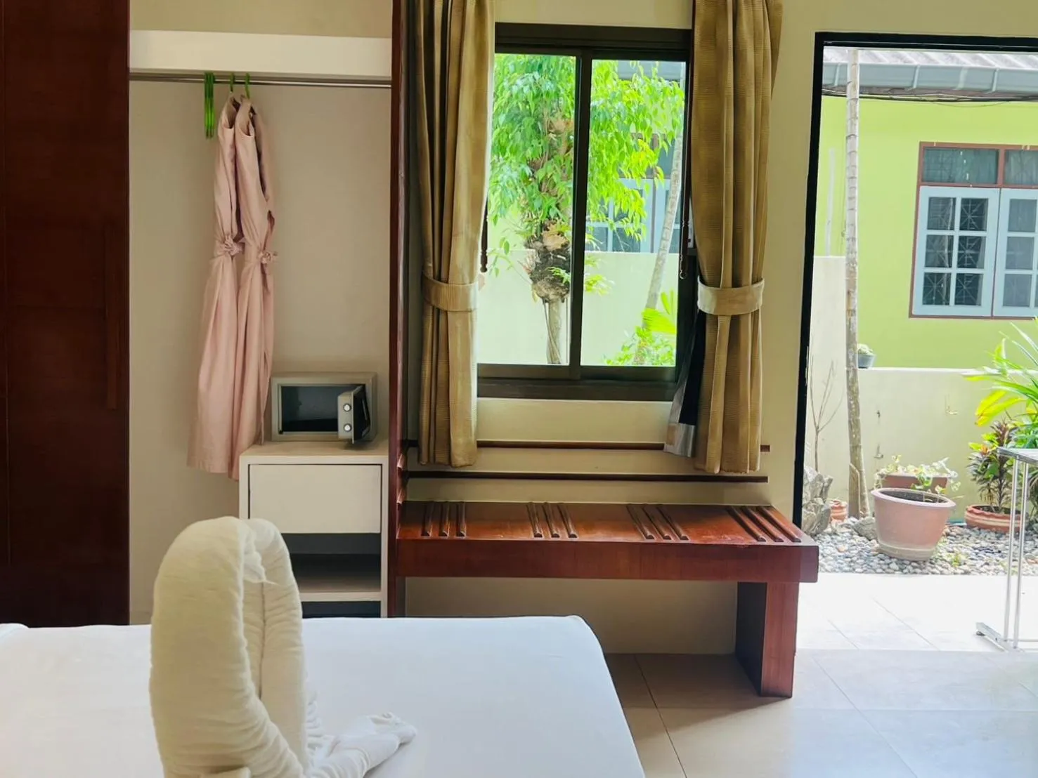 Bedroom, Bed in Baramee Resortel