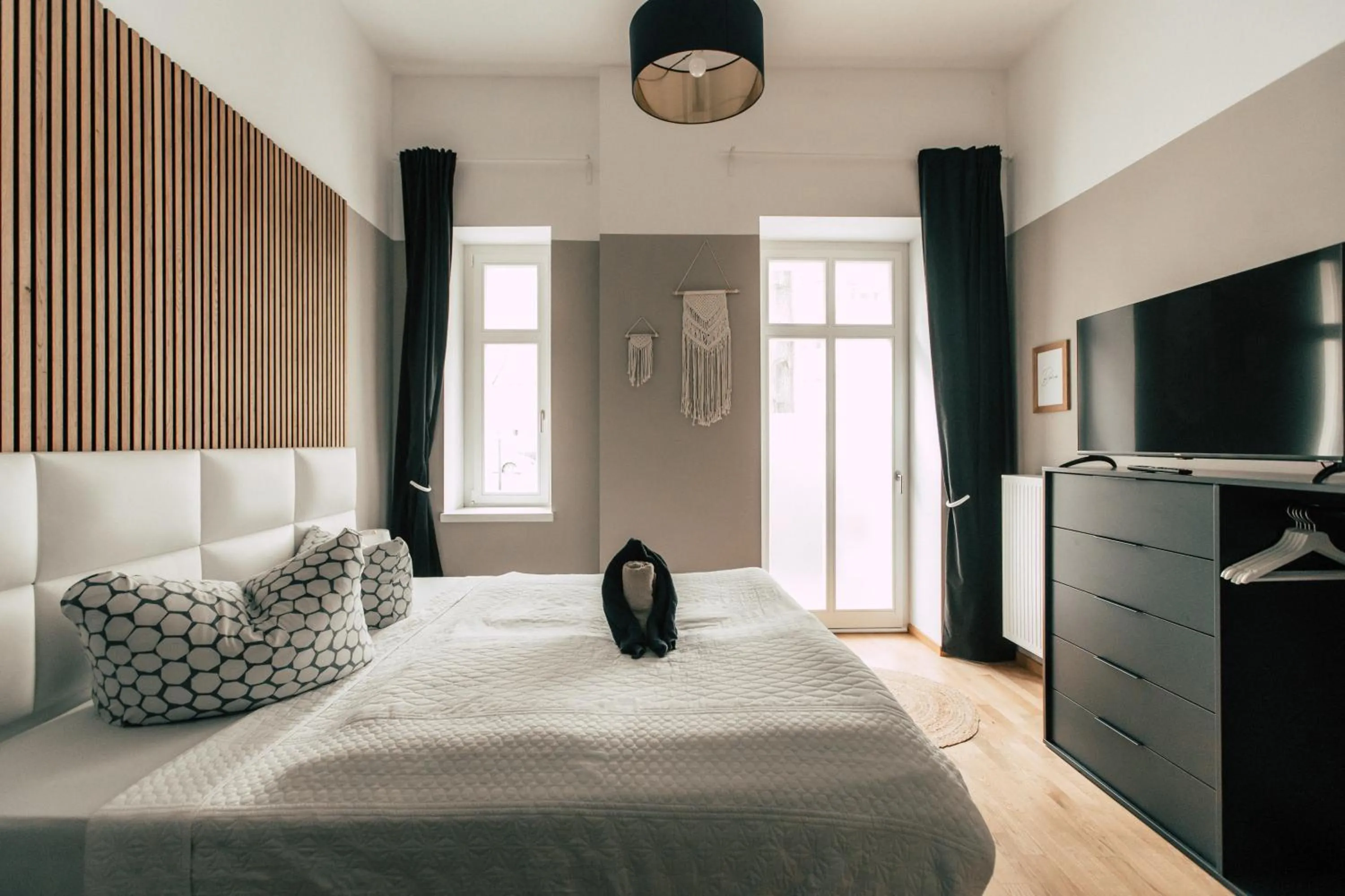 Bed in Luga Homes - Stadthaus