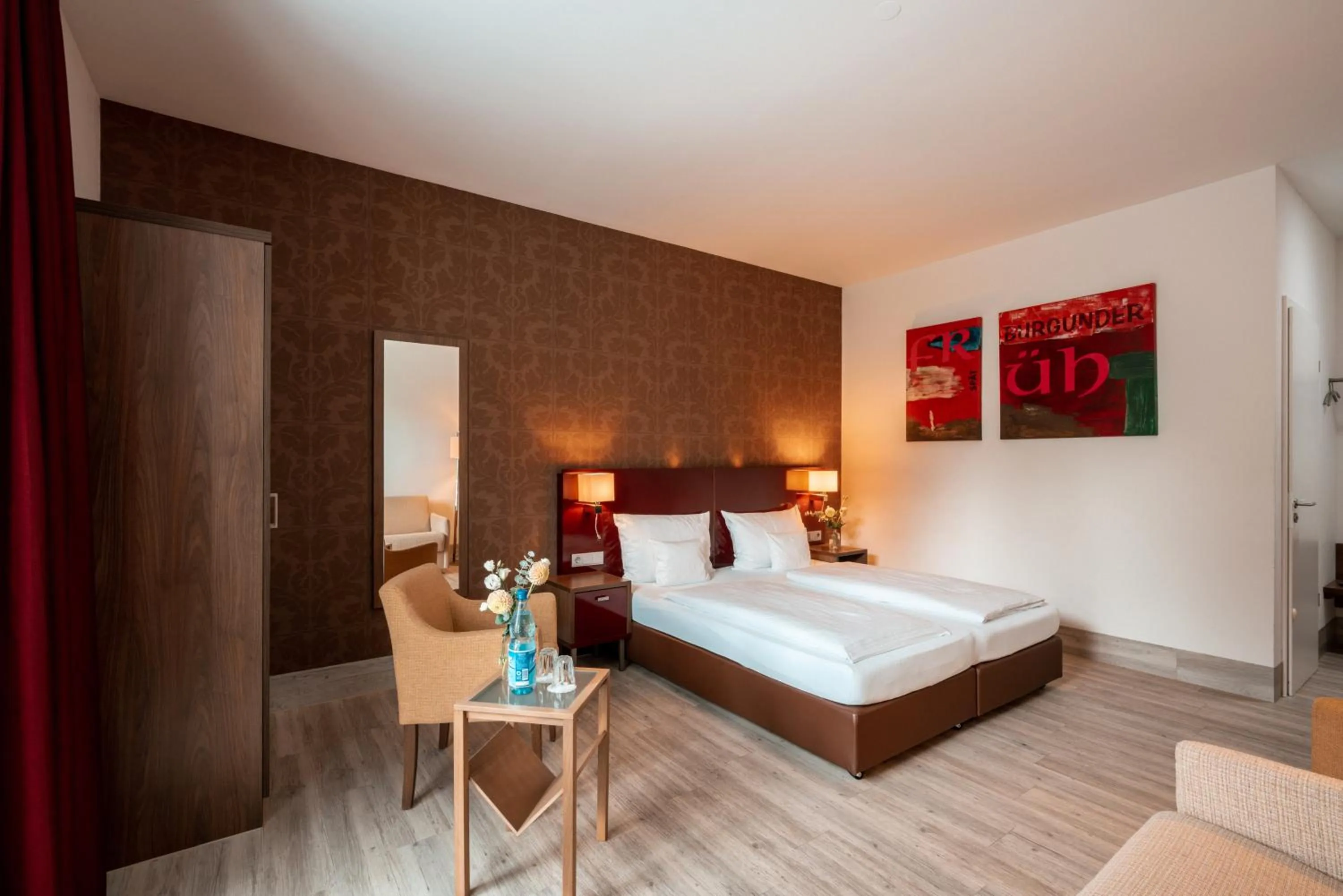 Photo of the whole room, Bed in Weinhotel Wasem