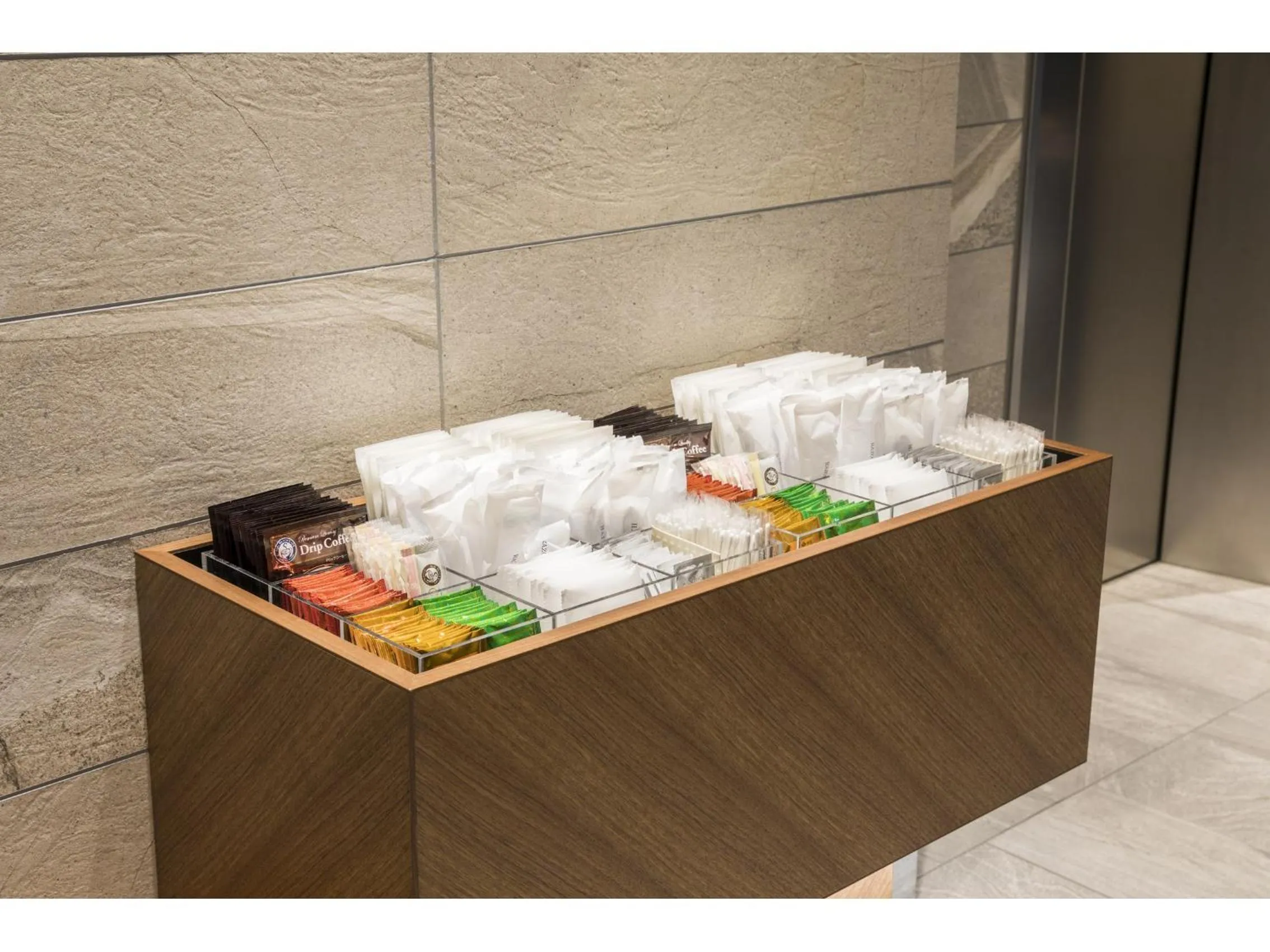 Lobby or reception in Tokyu Stay Takanawa Shinagawa Area