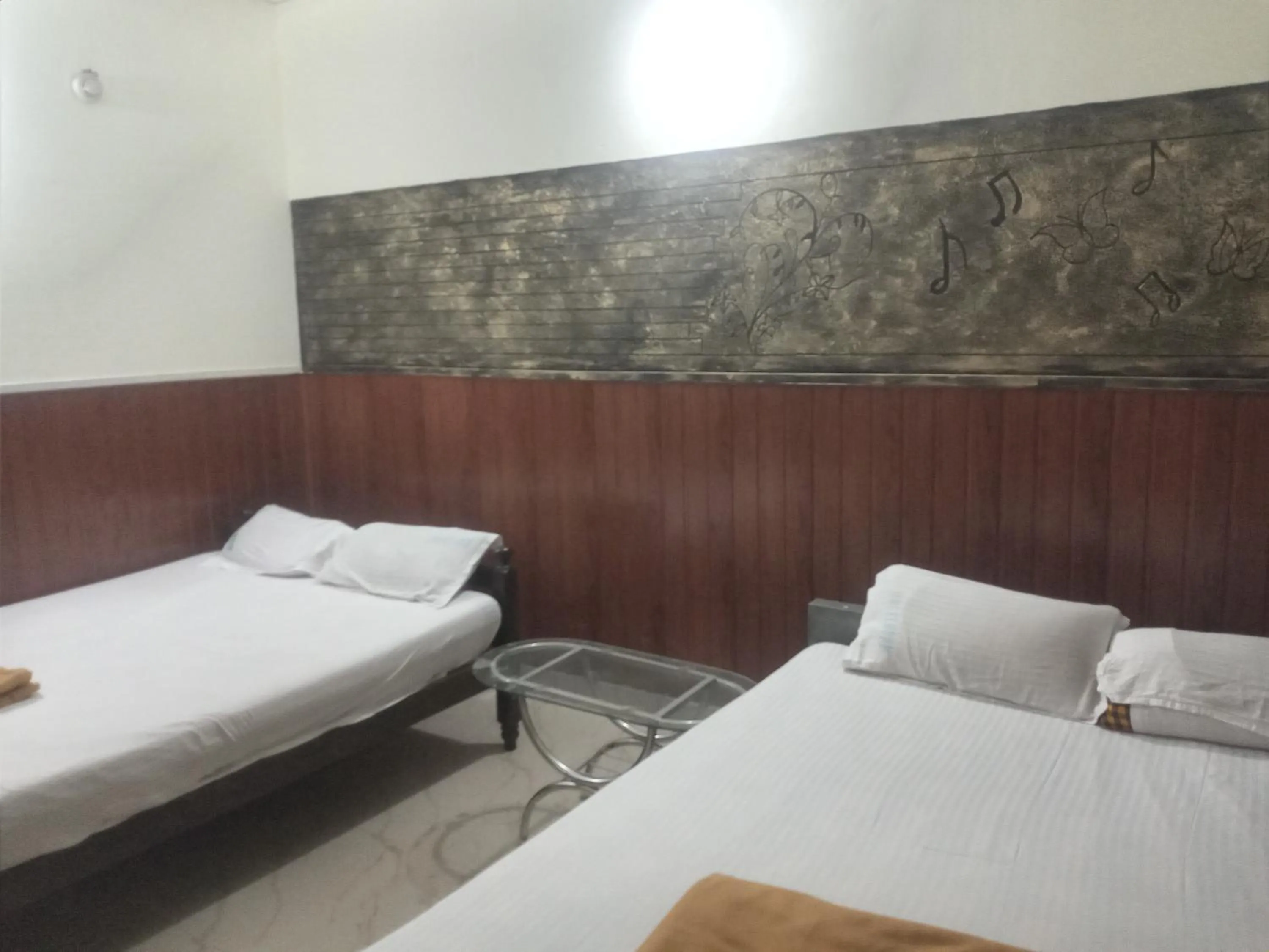 Bed in Avanti Inn