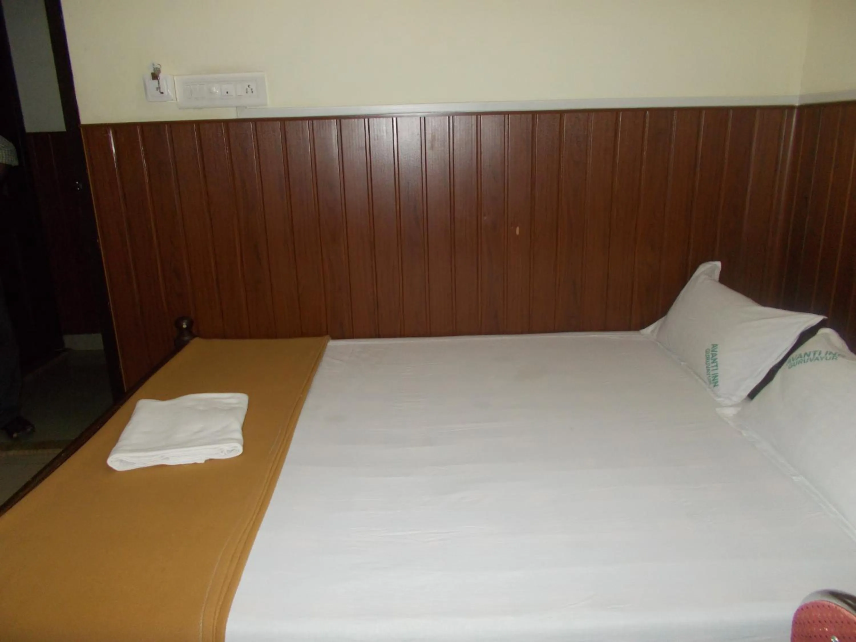Bed in Avanti Inn