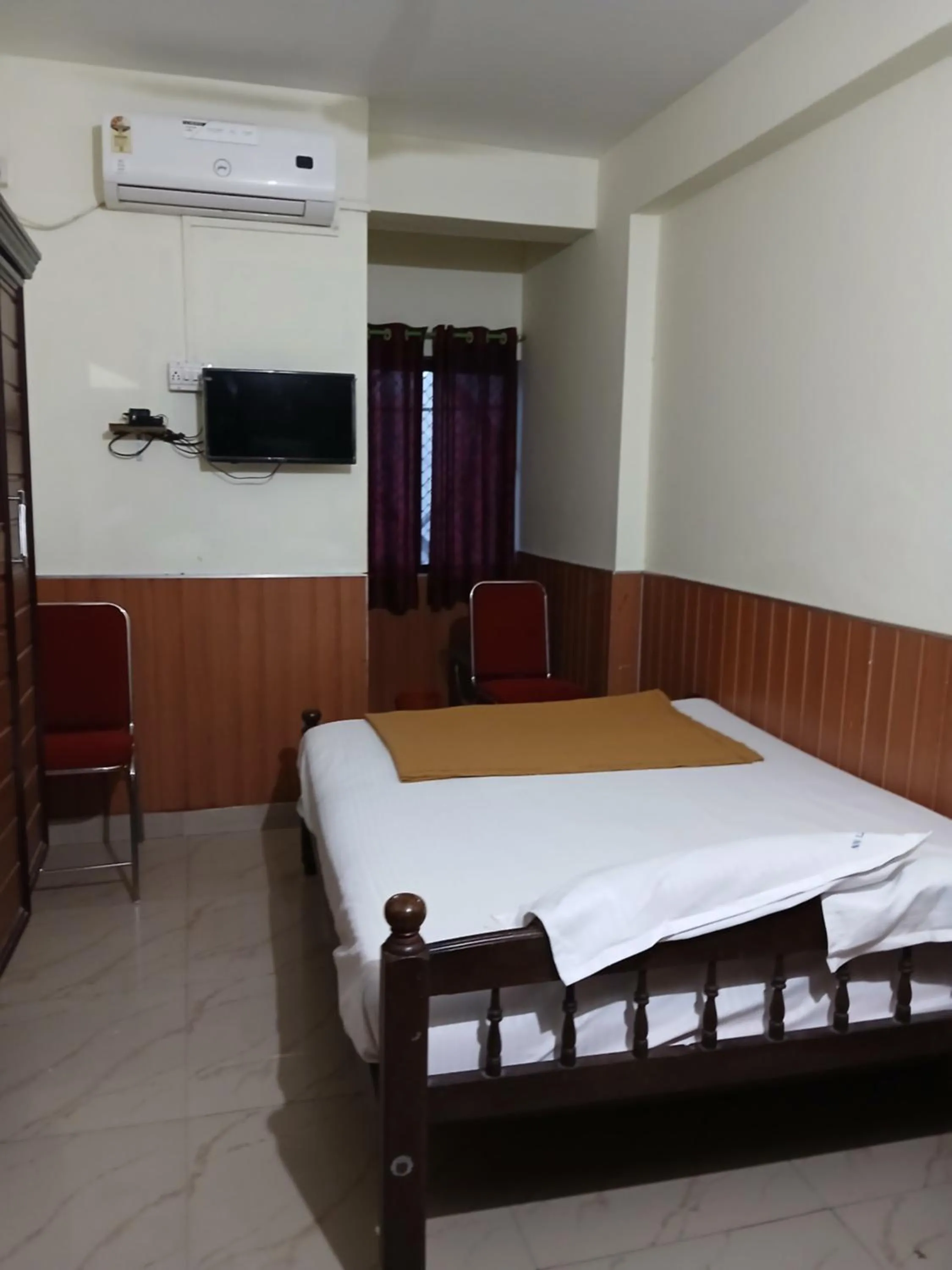 Bed in Avanti Inn