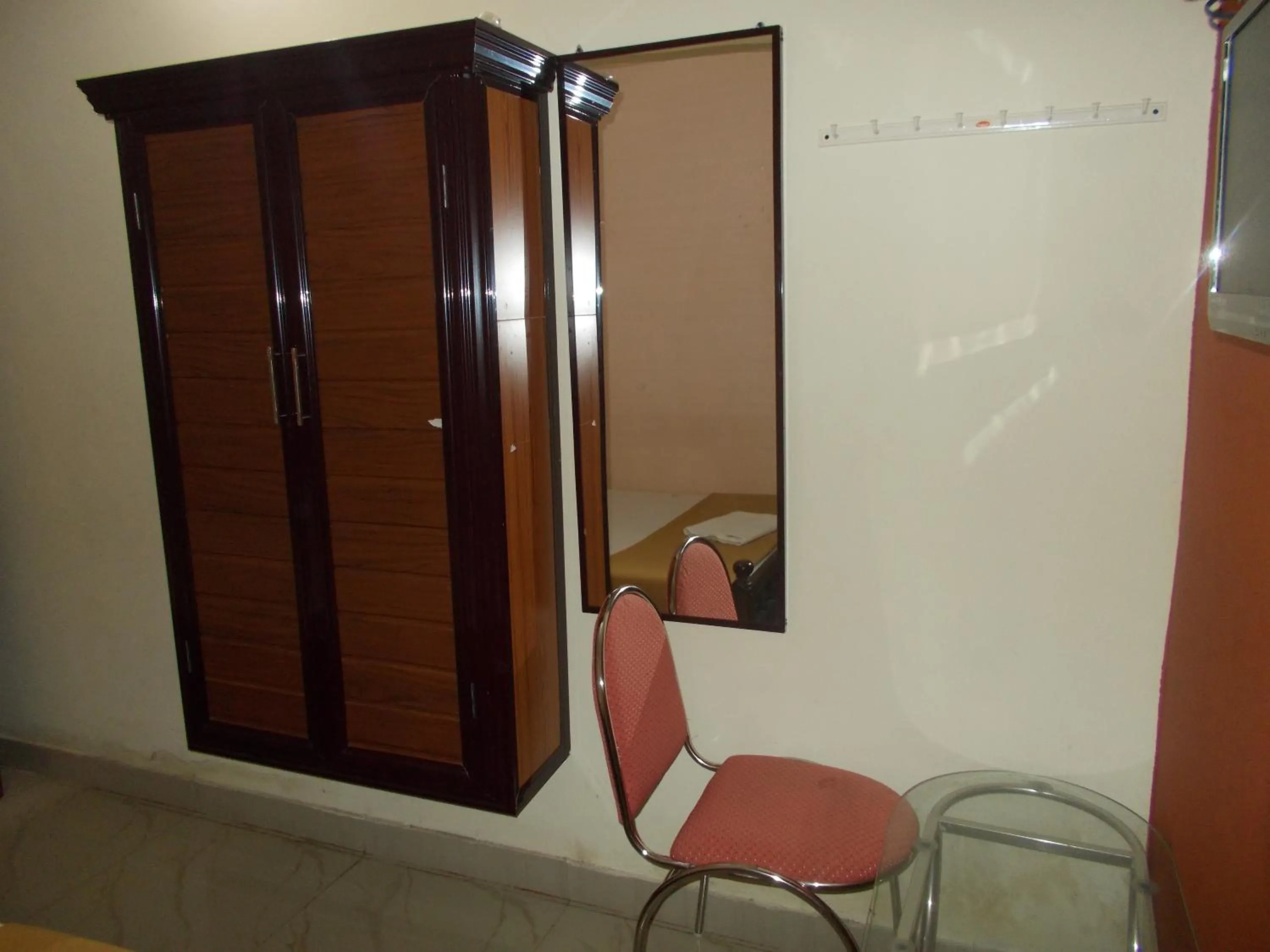 Avanti Inn
