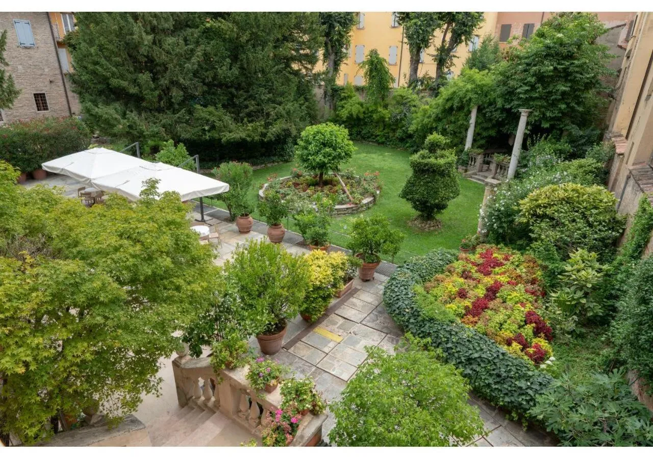 Garden in Phi Hotel Canalgrande