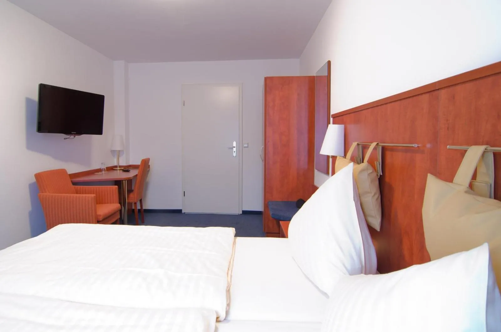 Bed in Hotel -Restaurant Taormina