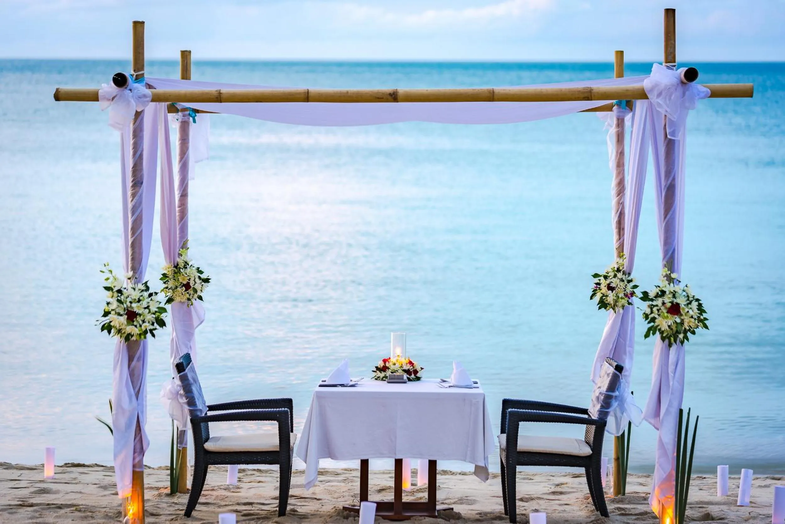 Beach in Impiana Beachfront Resort Chaweng Noi, Koh Samui