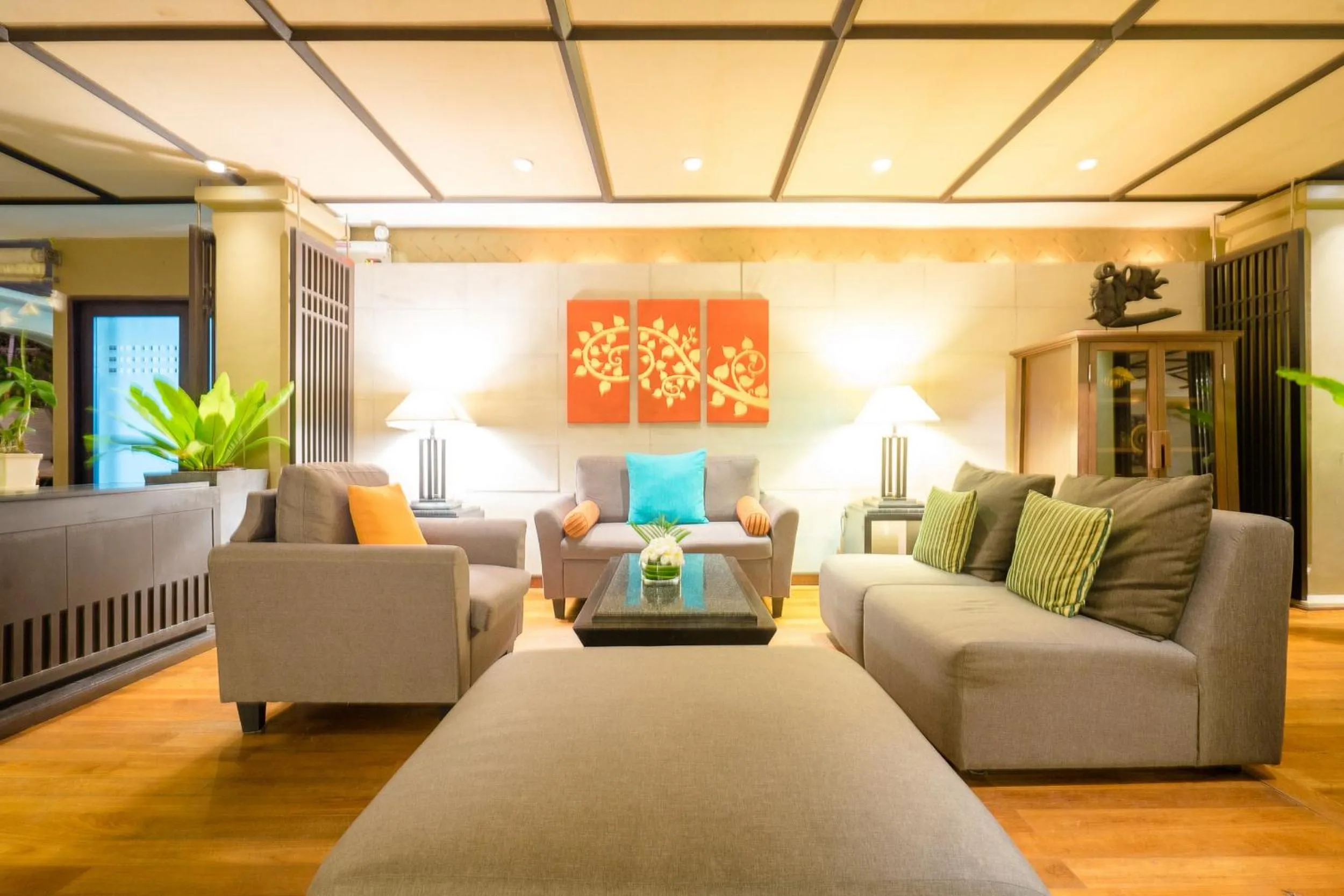 Lobby or reception in Impiana Beachfront Resort Chaweng Noi, Koh Samui