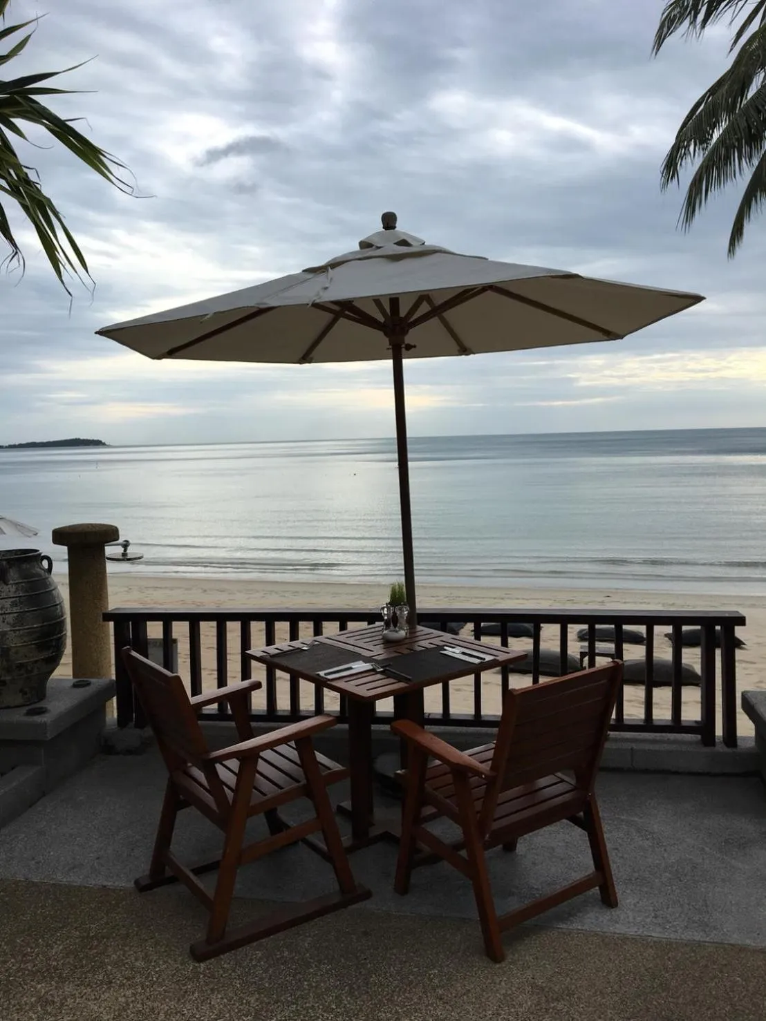 Beach in Impiana Beachfront Resort Chaweng Noi, Koh Samui