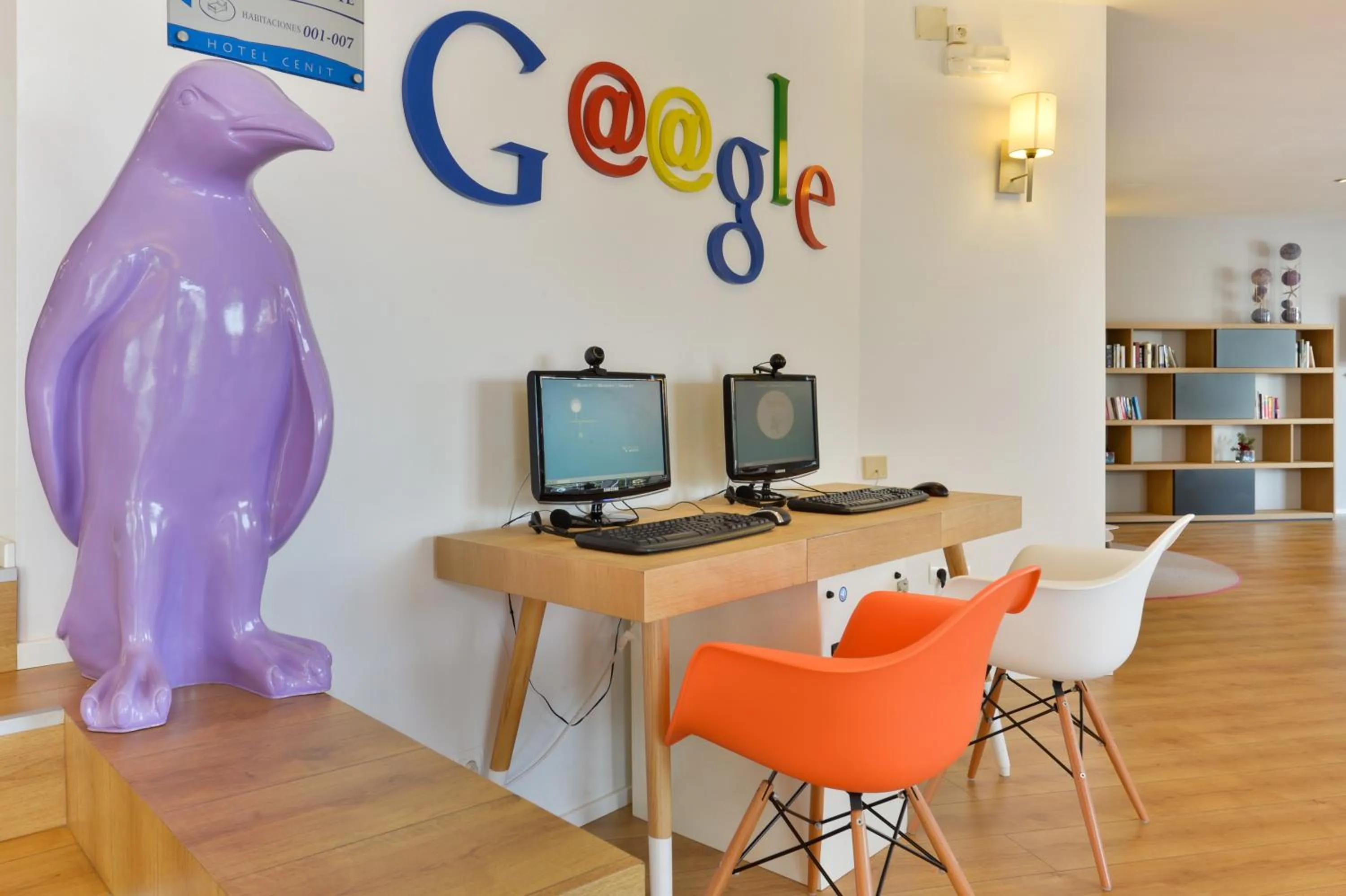 Seating area in Hotel Cenit & Apts Sol y Viento