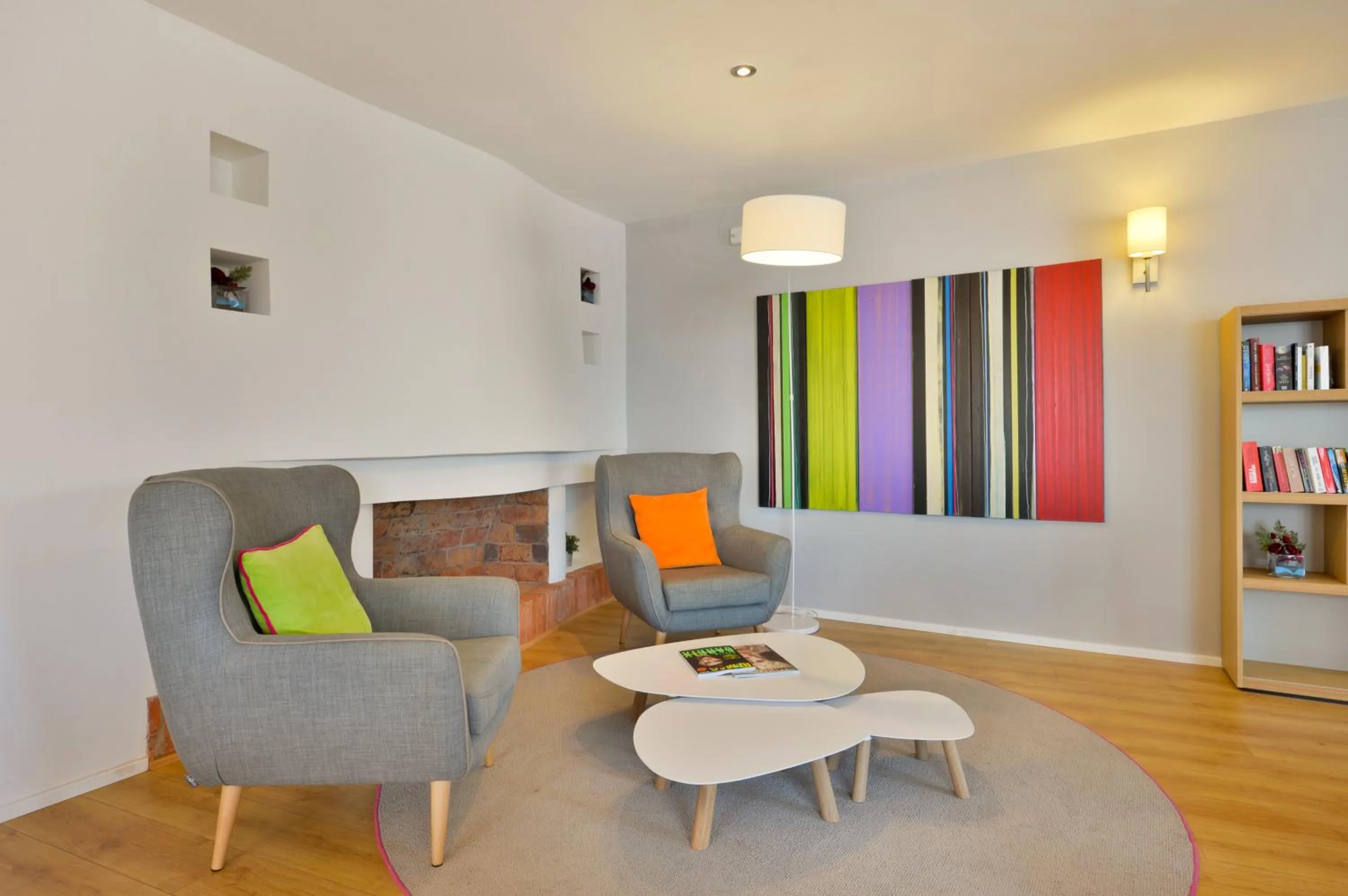 Lounge or bar in Hotel Cenit & Apts Sol y Viento