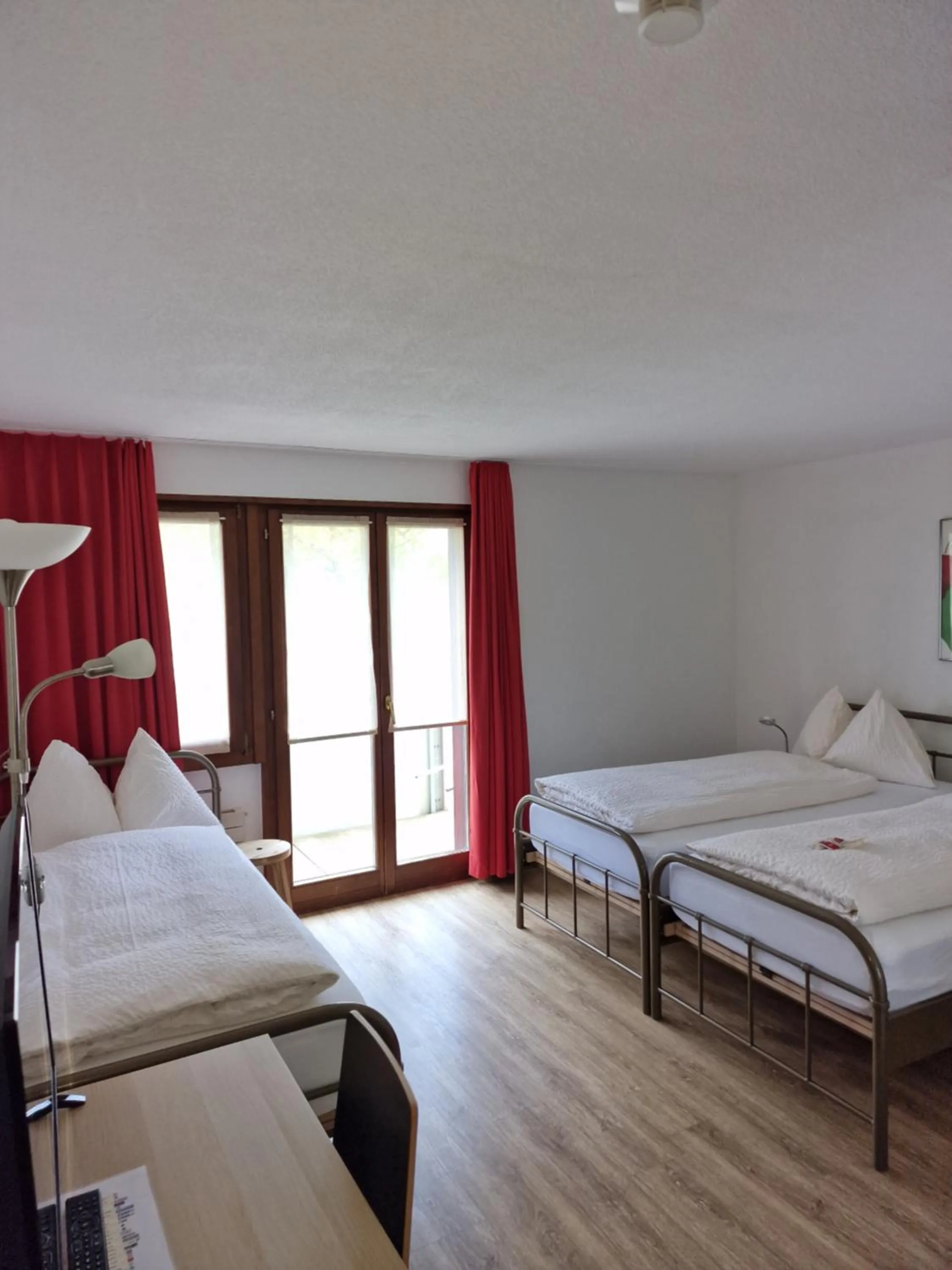 Bedroom, Bed in Hotel Alpha Thun