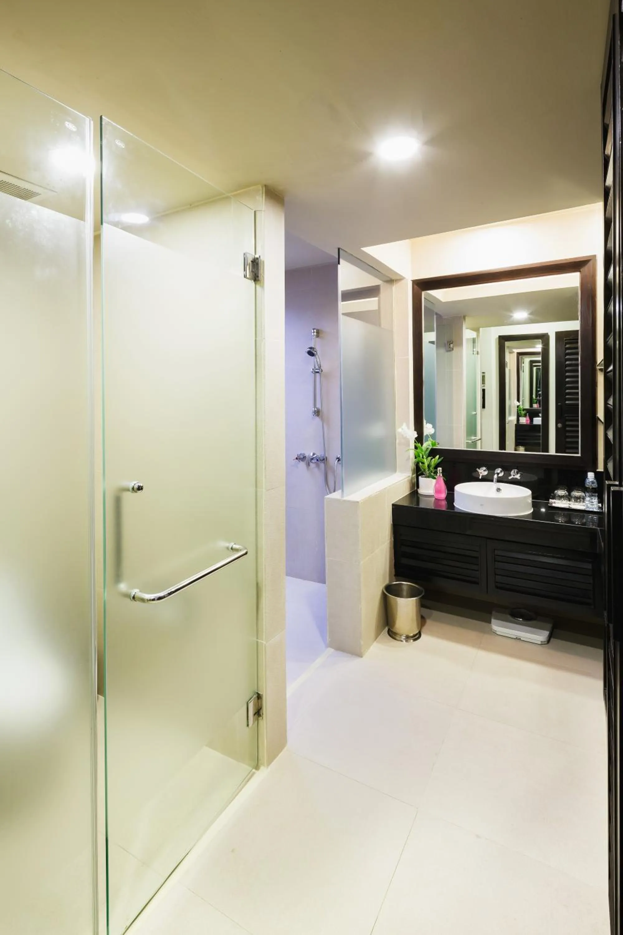 Bathroom in Impiana Beachfront Resort Patong, Phuket