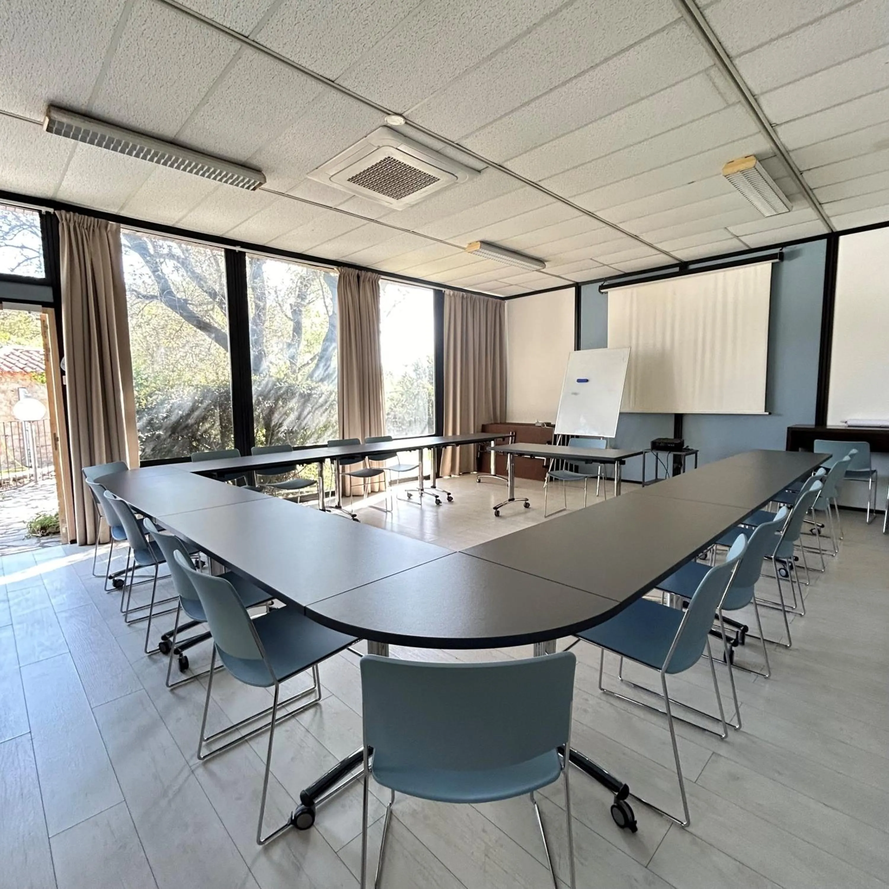 Meeting/conference room in La Lune De Mougins - Hotel & Spa