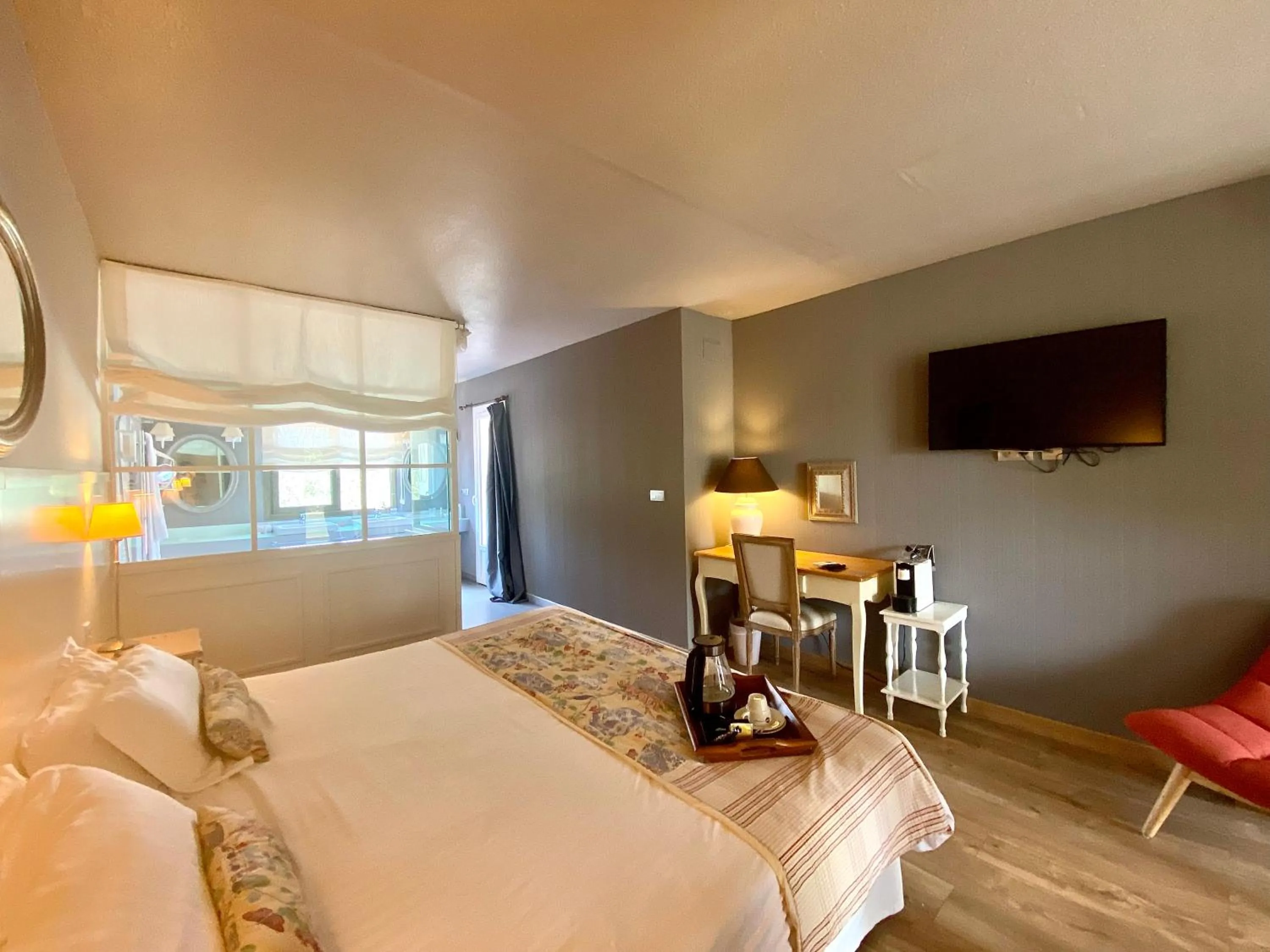 Bedroom, Bed in La Lune De Mougins - Hotel & Spa