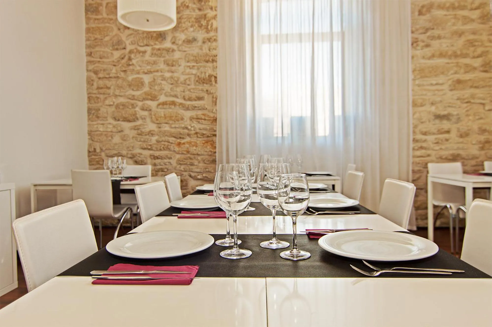 Restaurant/places to eat in El Palacete del Obispo