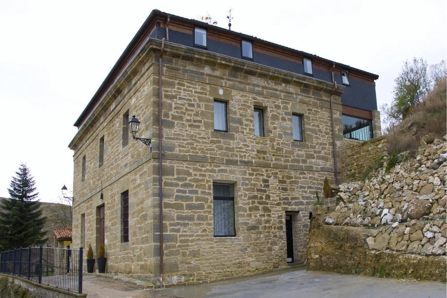 Facade/entrance in El Palacete del Obispo