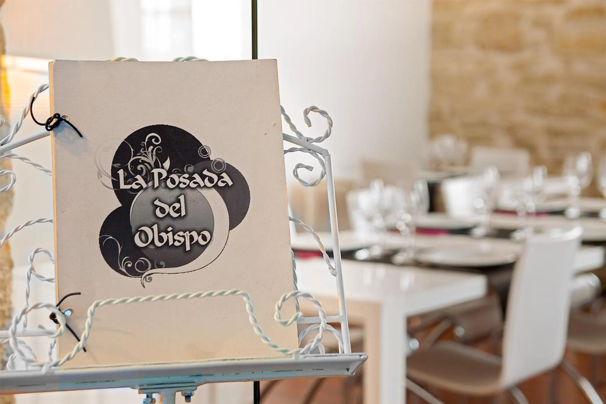 Restaurant/places to eat in El Palacete del Obispo