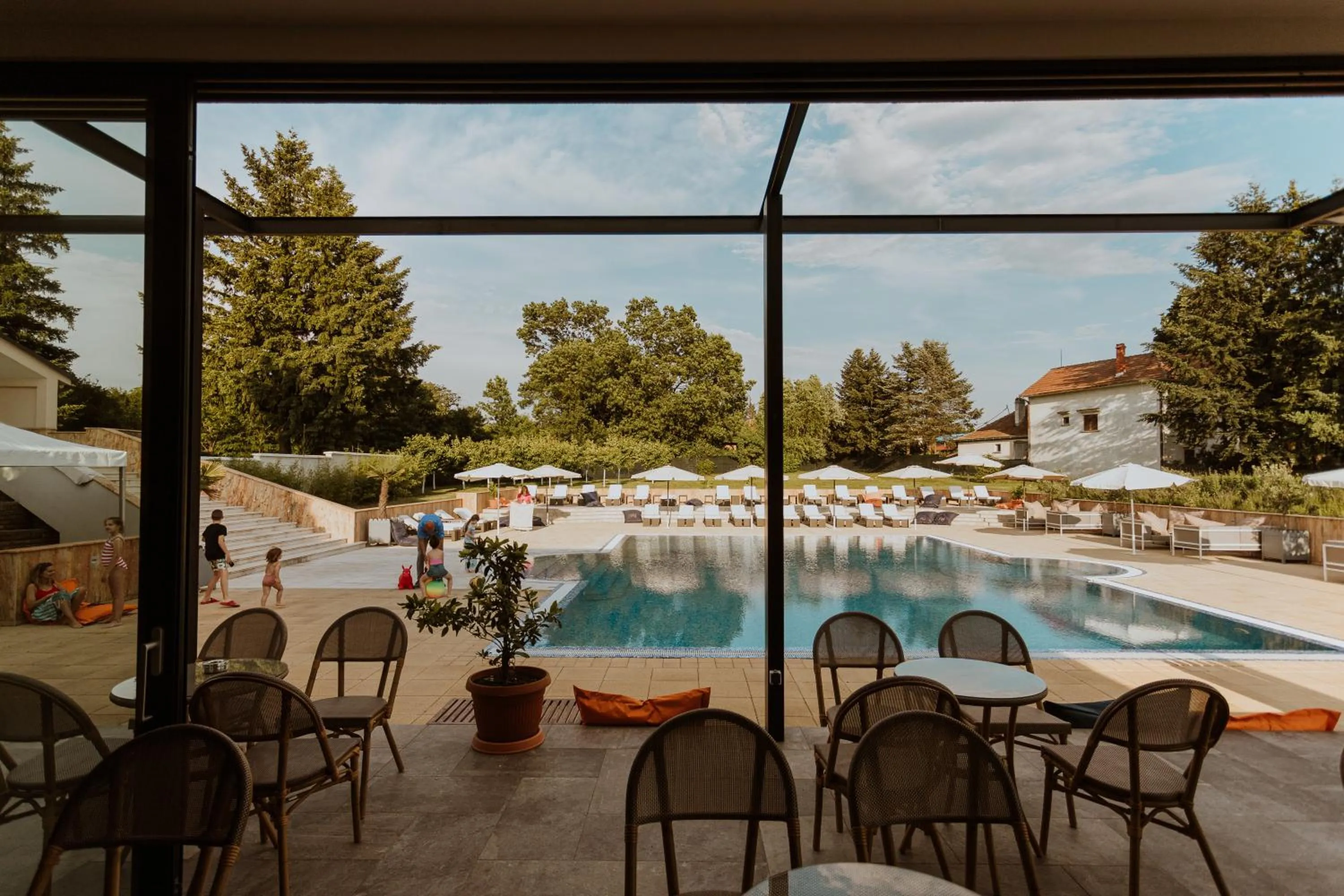 Swimming pool in Hotel 1000 Ruza