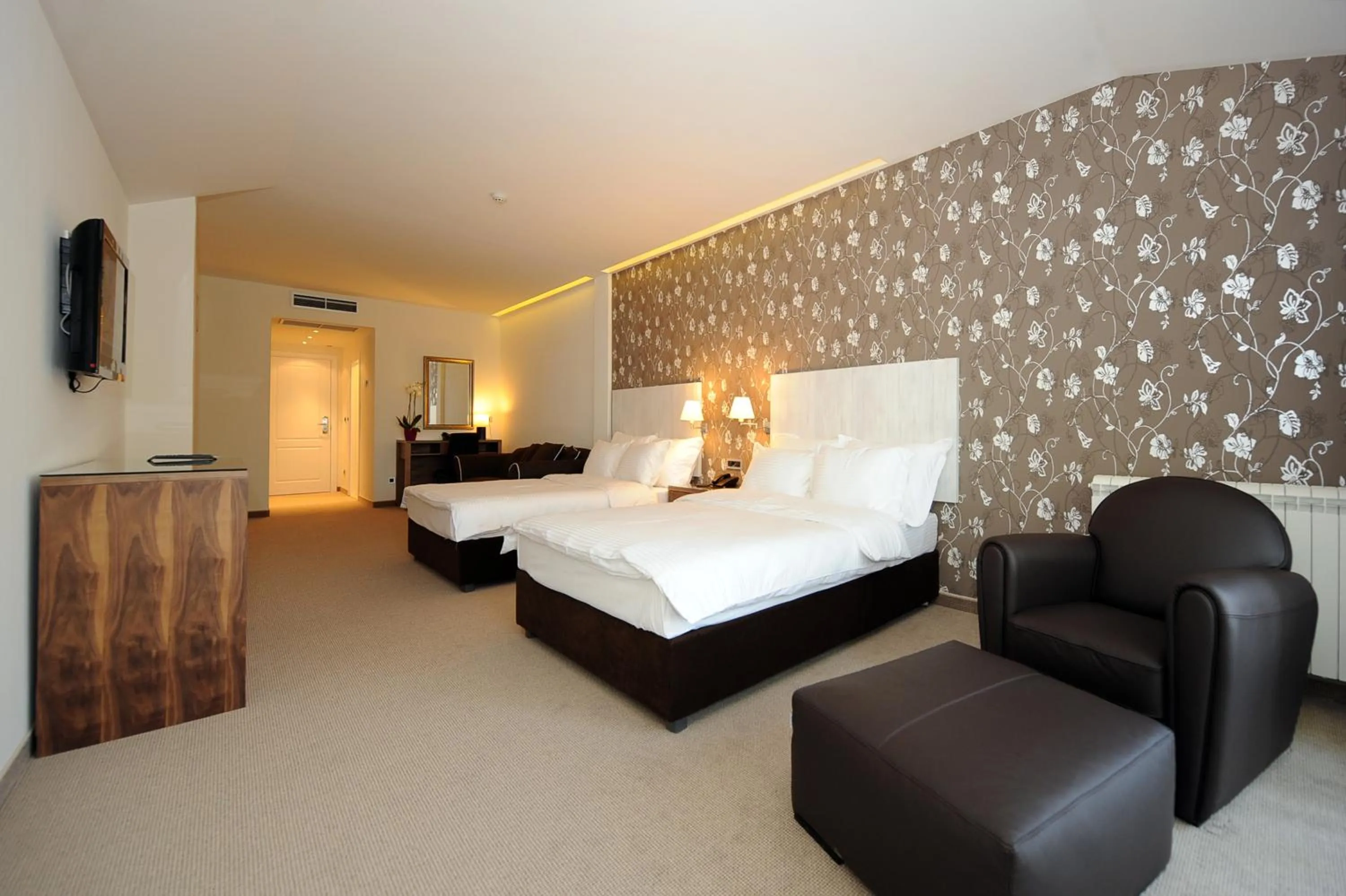 Bedroom, Bed in Hotel 1000 Ruza