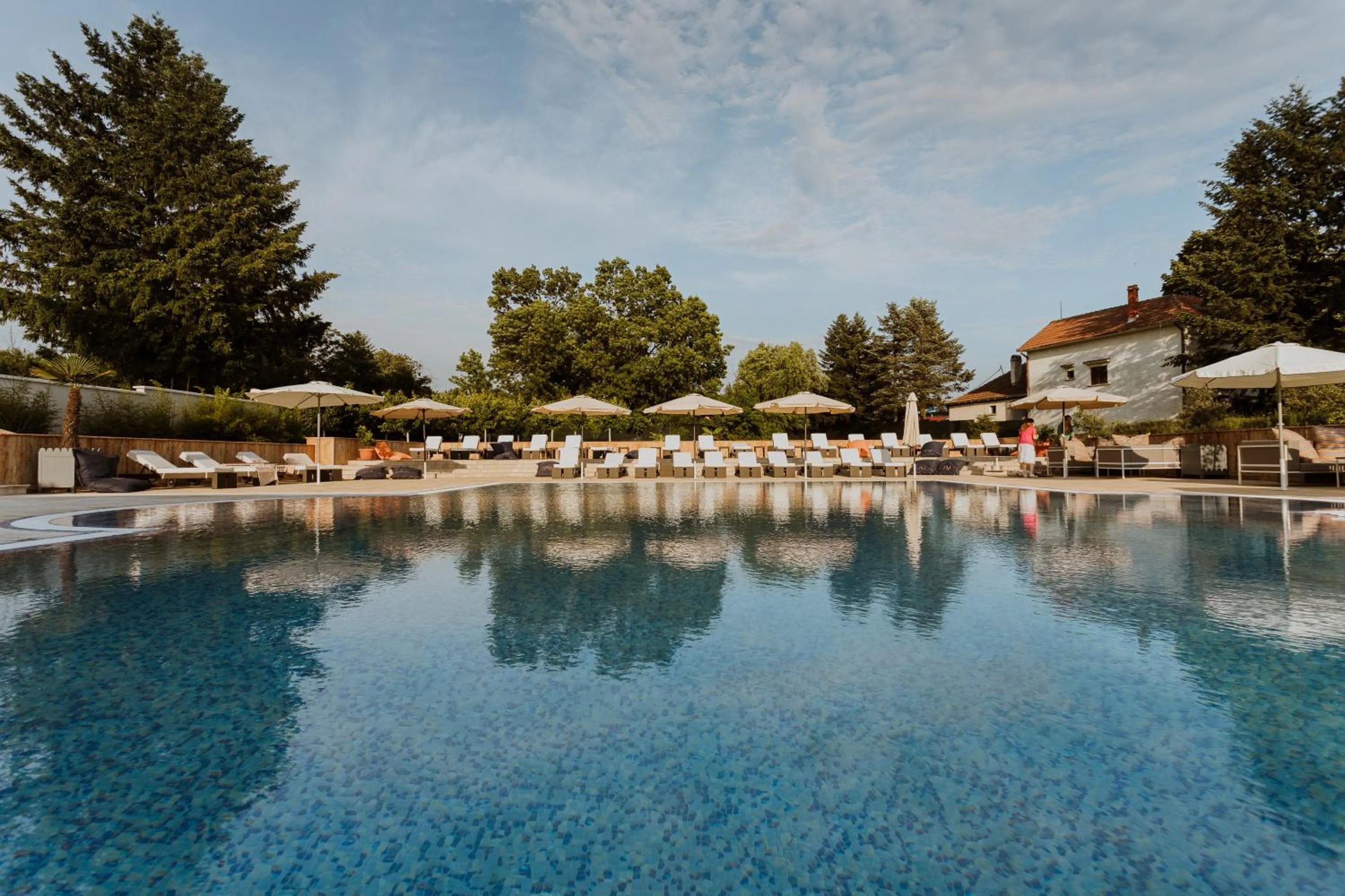 Swimming pool in Hotel 1000 Ruza