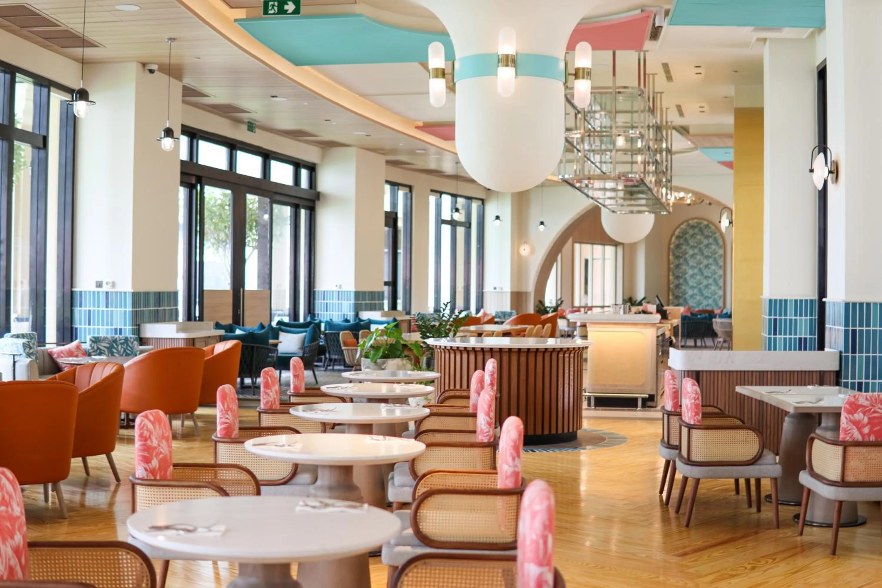 Restaurant/places to eat in M Social Hotel Phuket