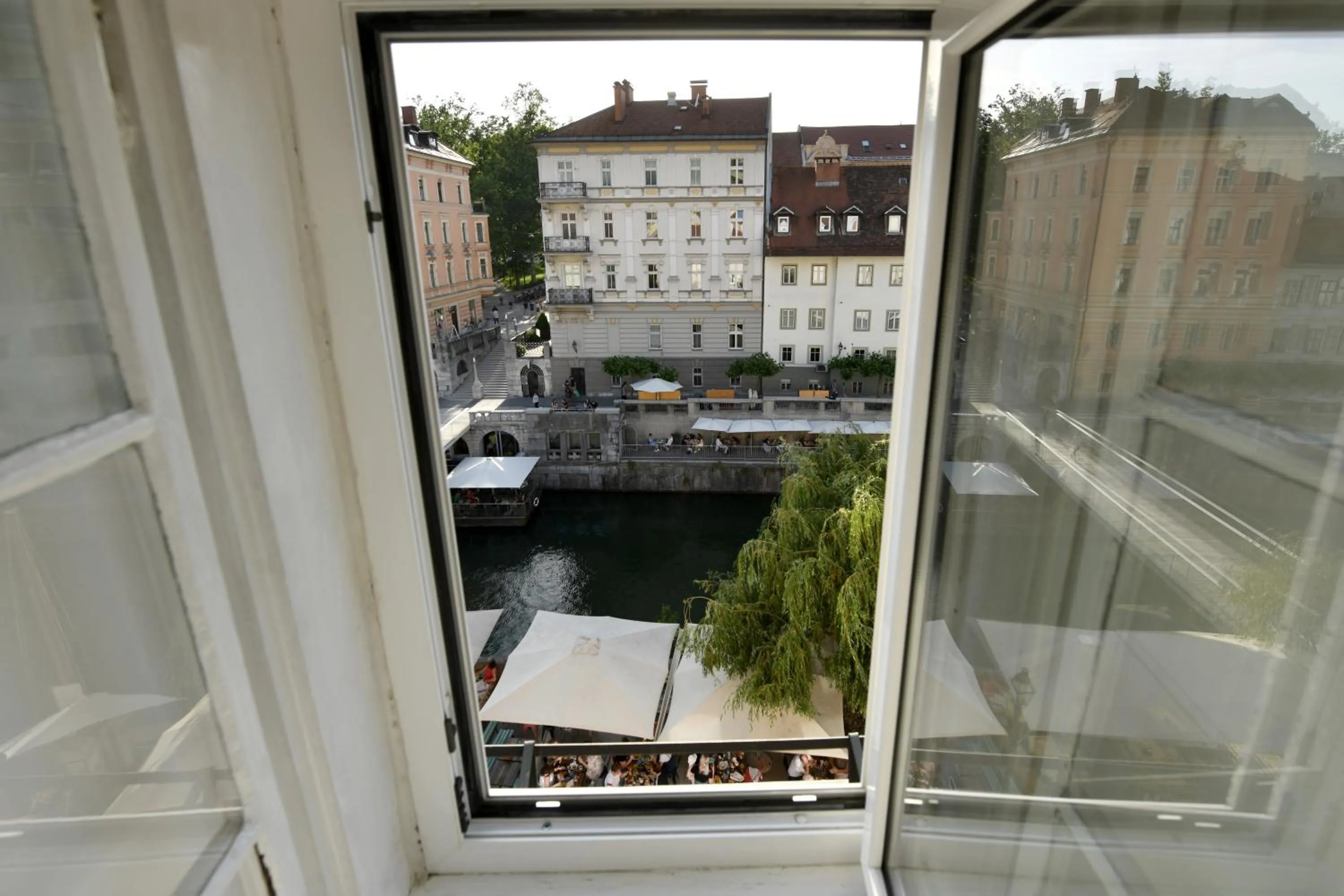 Balcony/Terrace in Tromostovje apartments