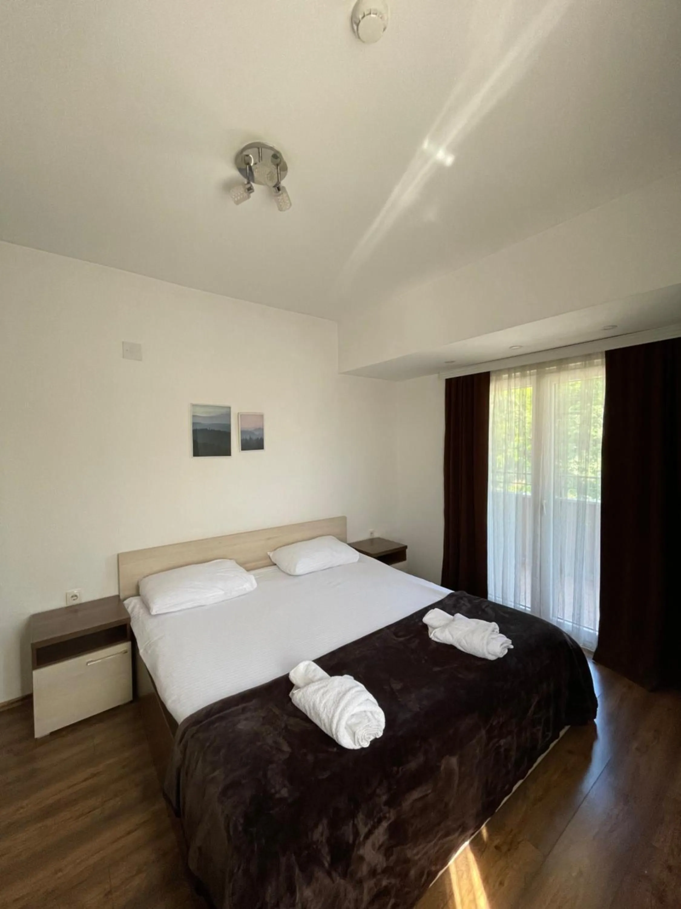 Bed in Motel & Restaurant Dar