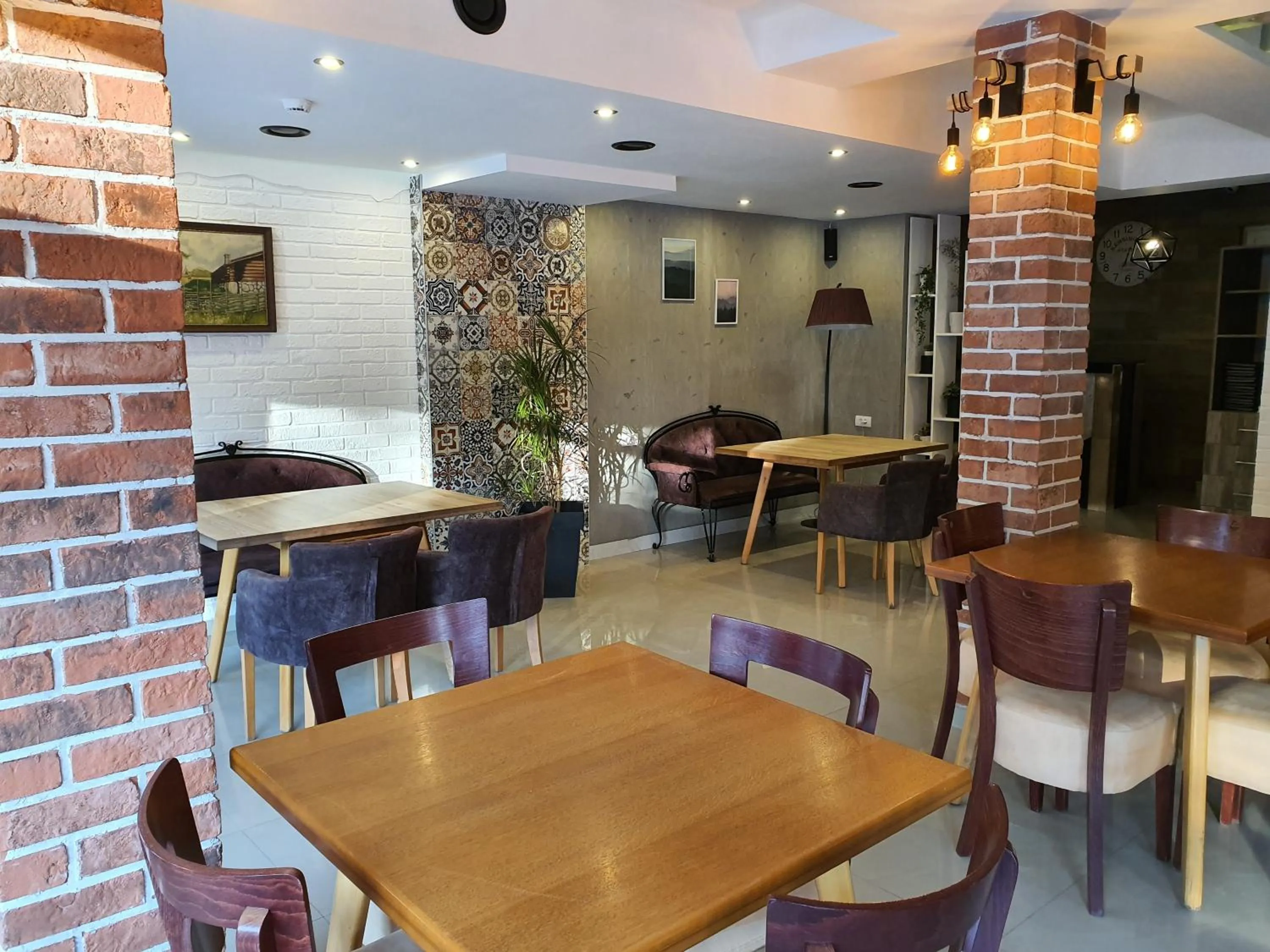 Motel & Restaurant Dar