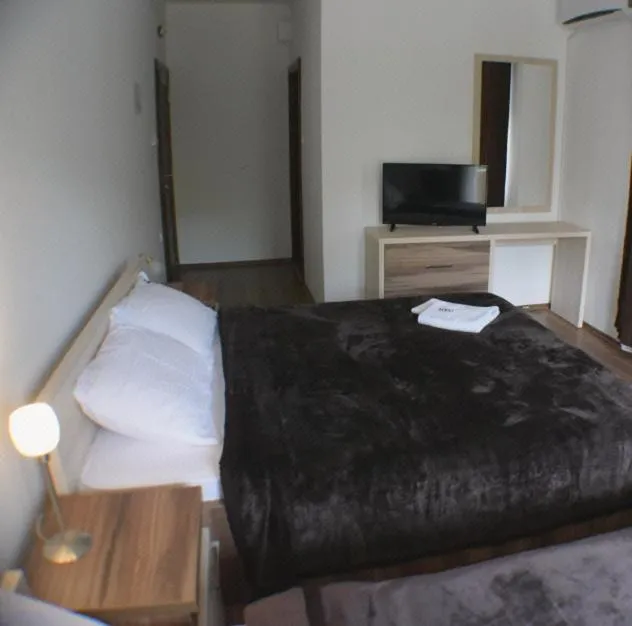 Bed in Motel & Restaurant Dar