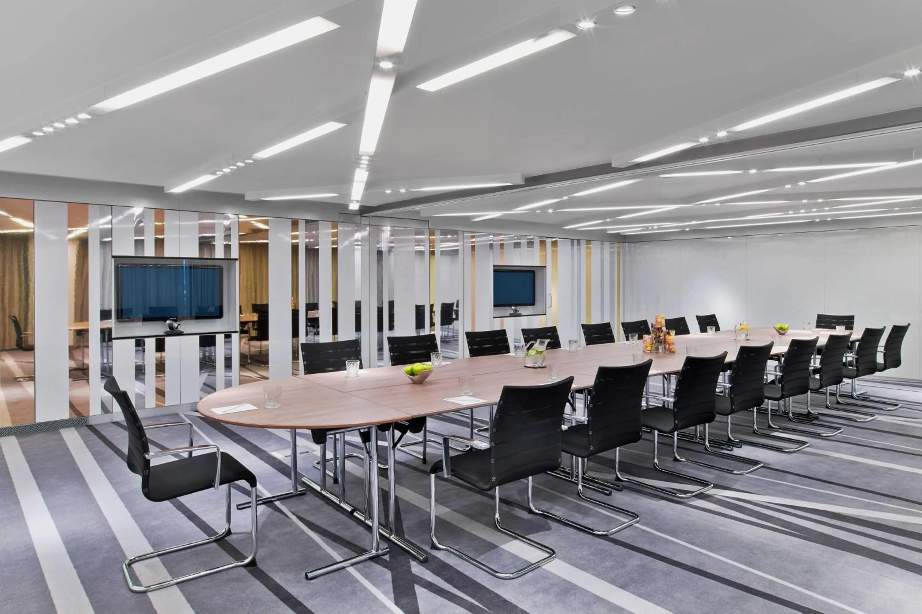 Meeting/conference room in W London