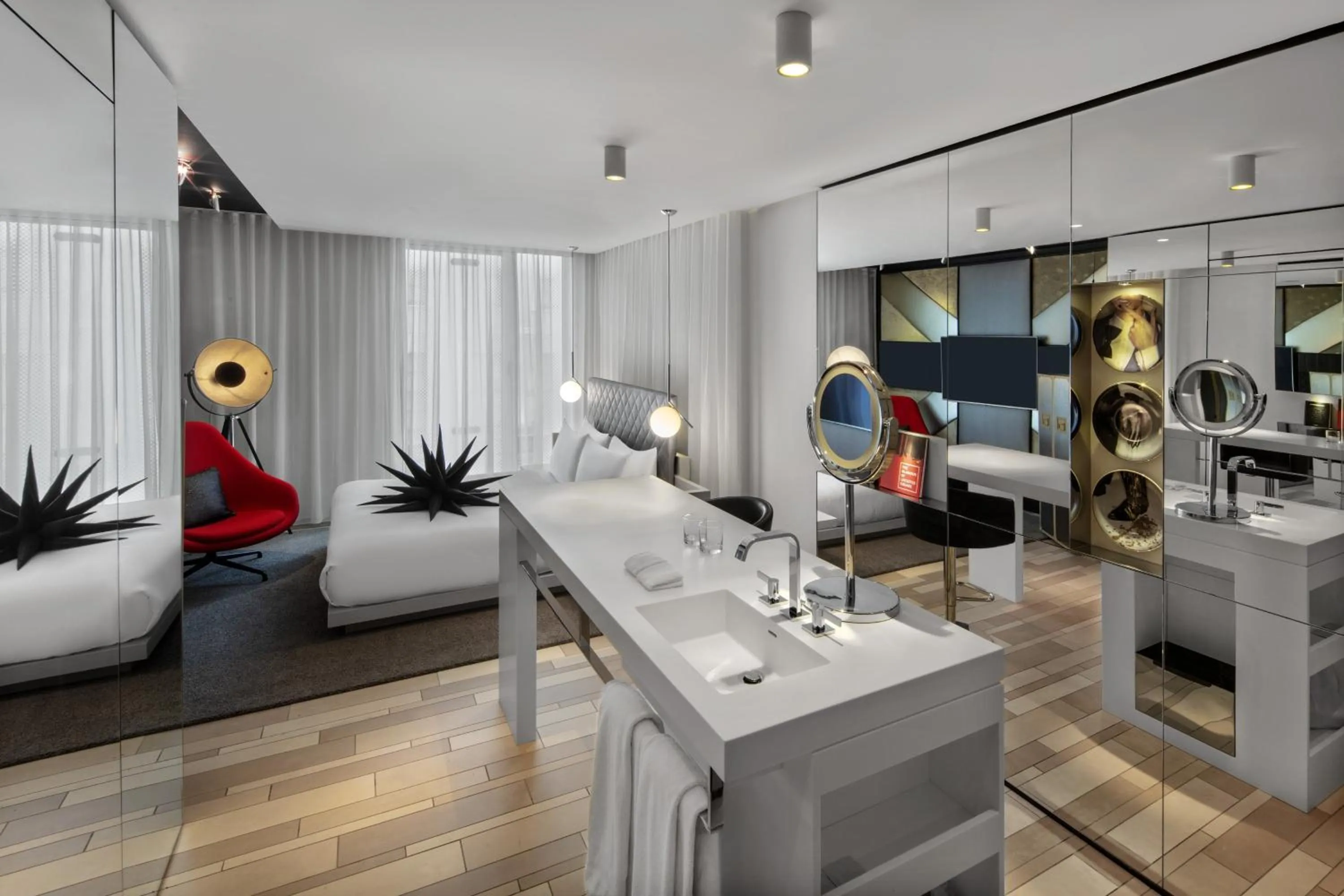 Photo of the whole room in W London