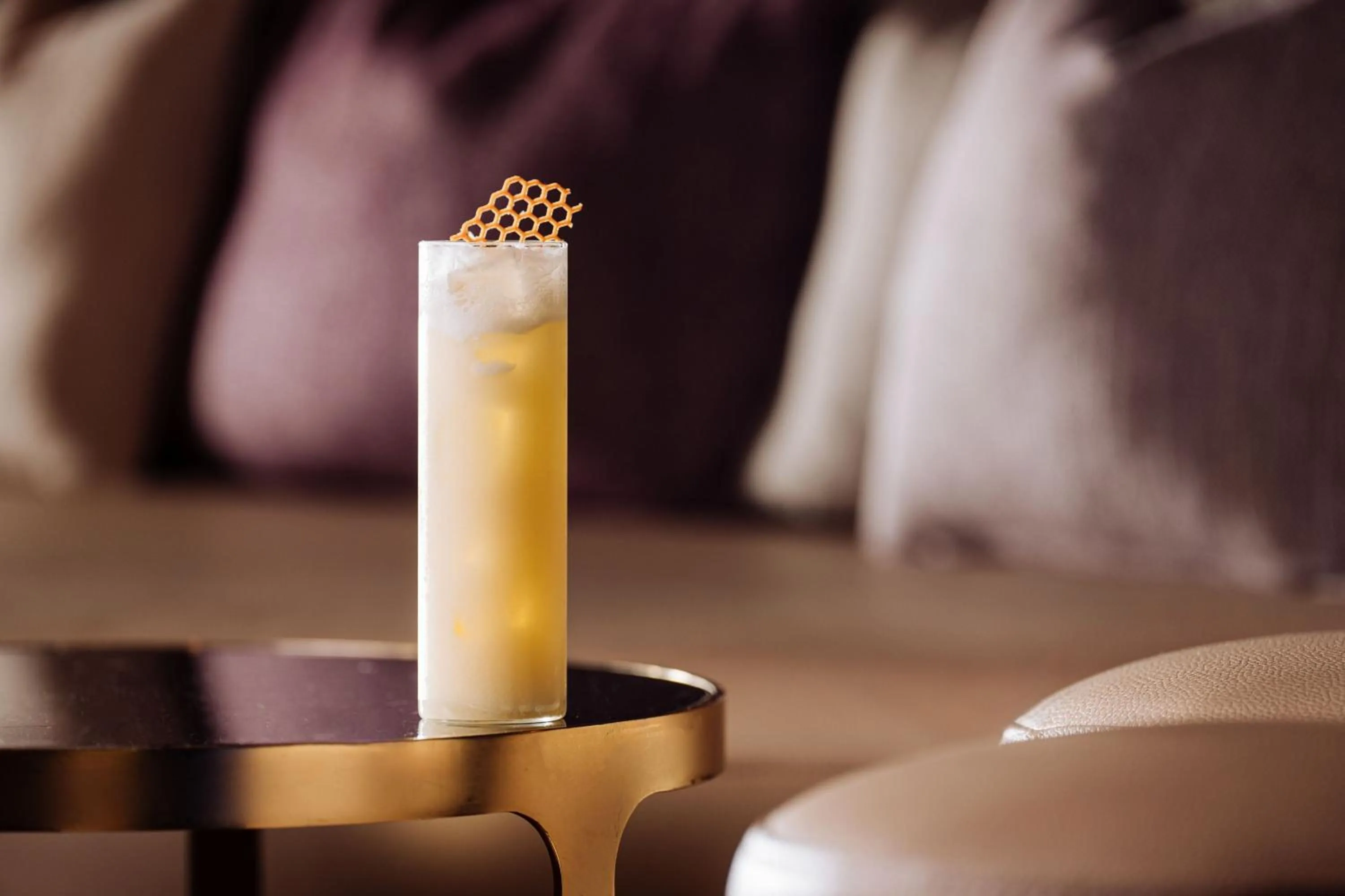 Restaurant/places to eat in W London