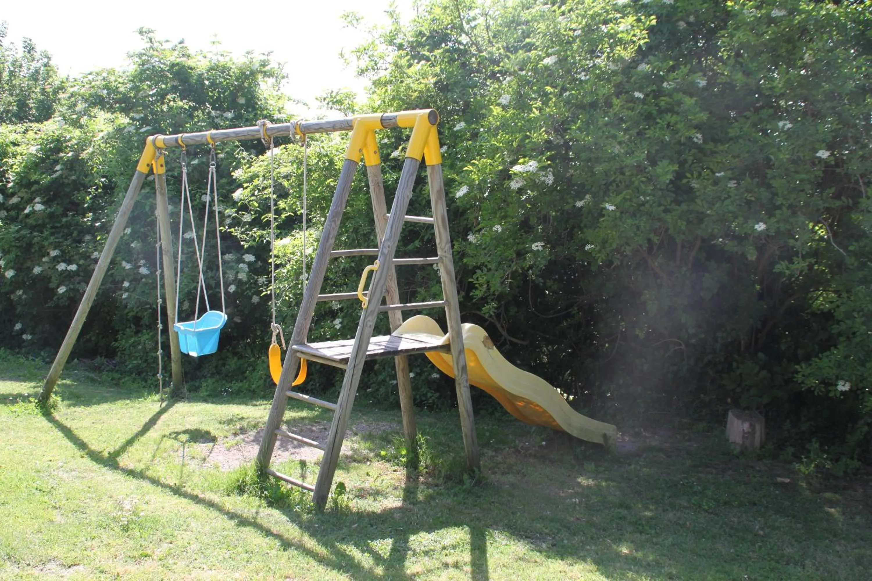 Children play ground in Vergers de la Bouligaire