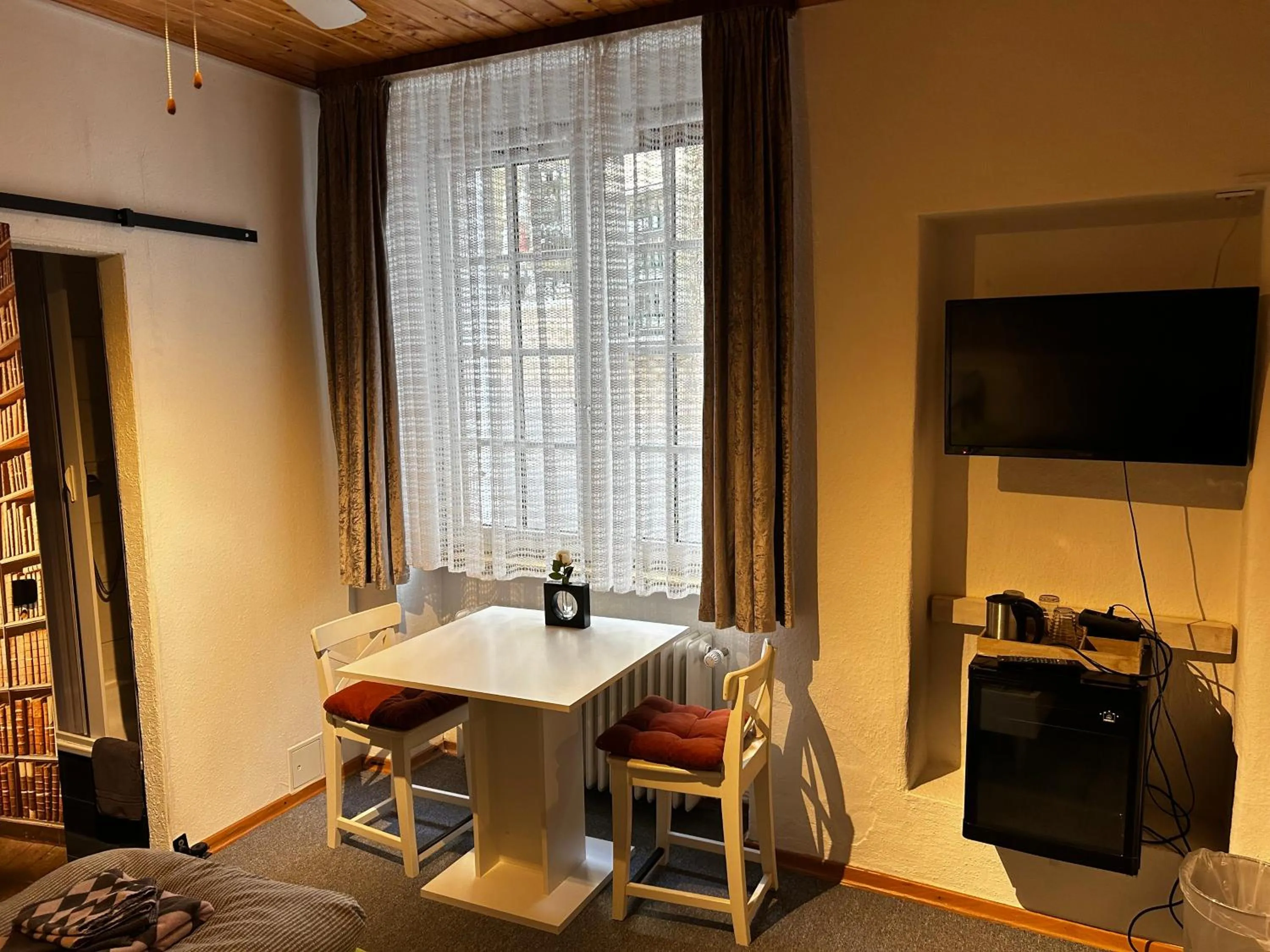 Photo of the whole room in City B&B Cochem