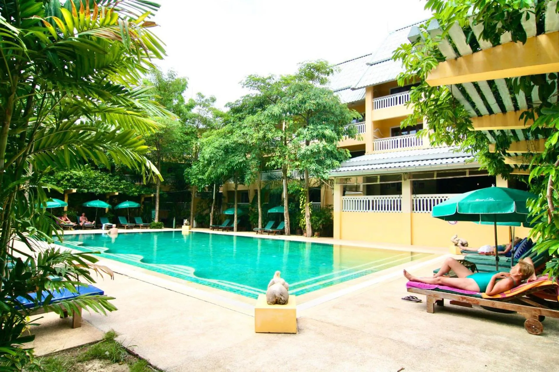 Property building in MW Krabi Beach Resort - Ao Nang - SHA Extra Plus