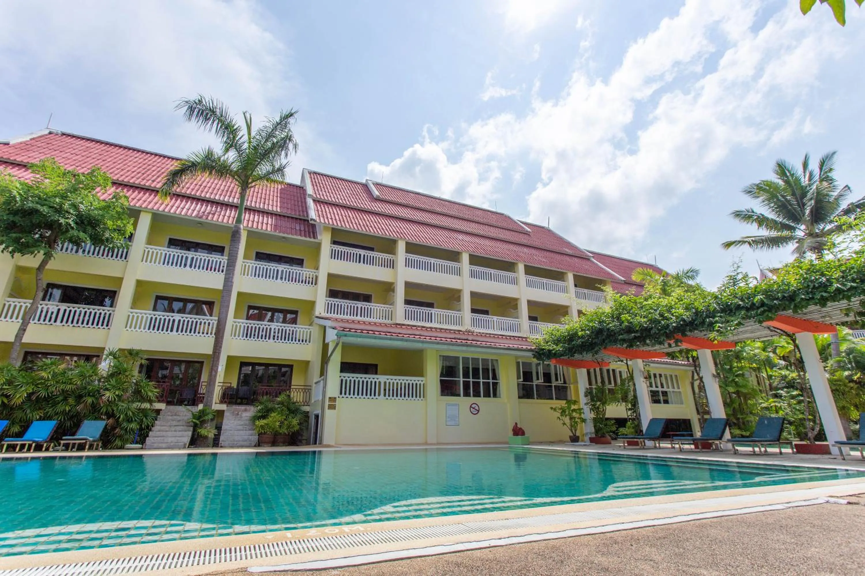 Property building in MW Krabi Beach Resort - Ao Nang - SHA Extra Plus