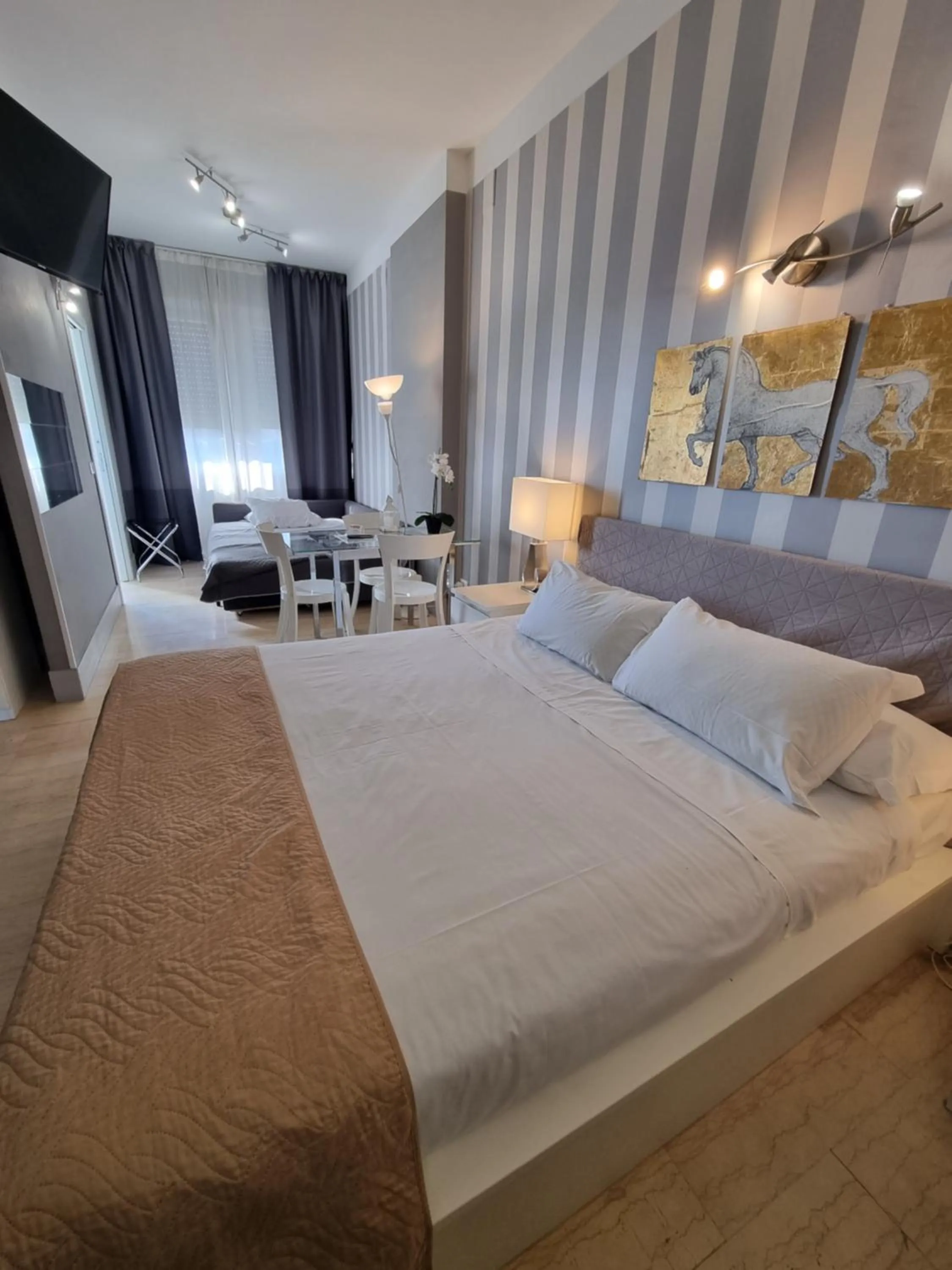 Bed in B&B Pescara Centro Luxury Suite